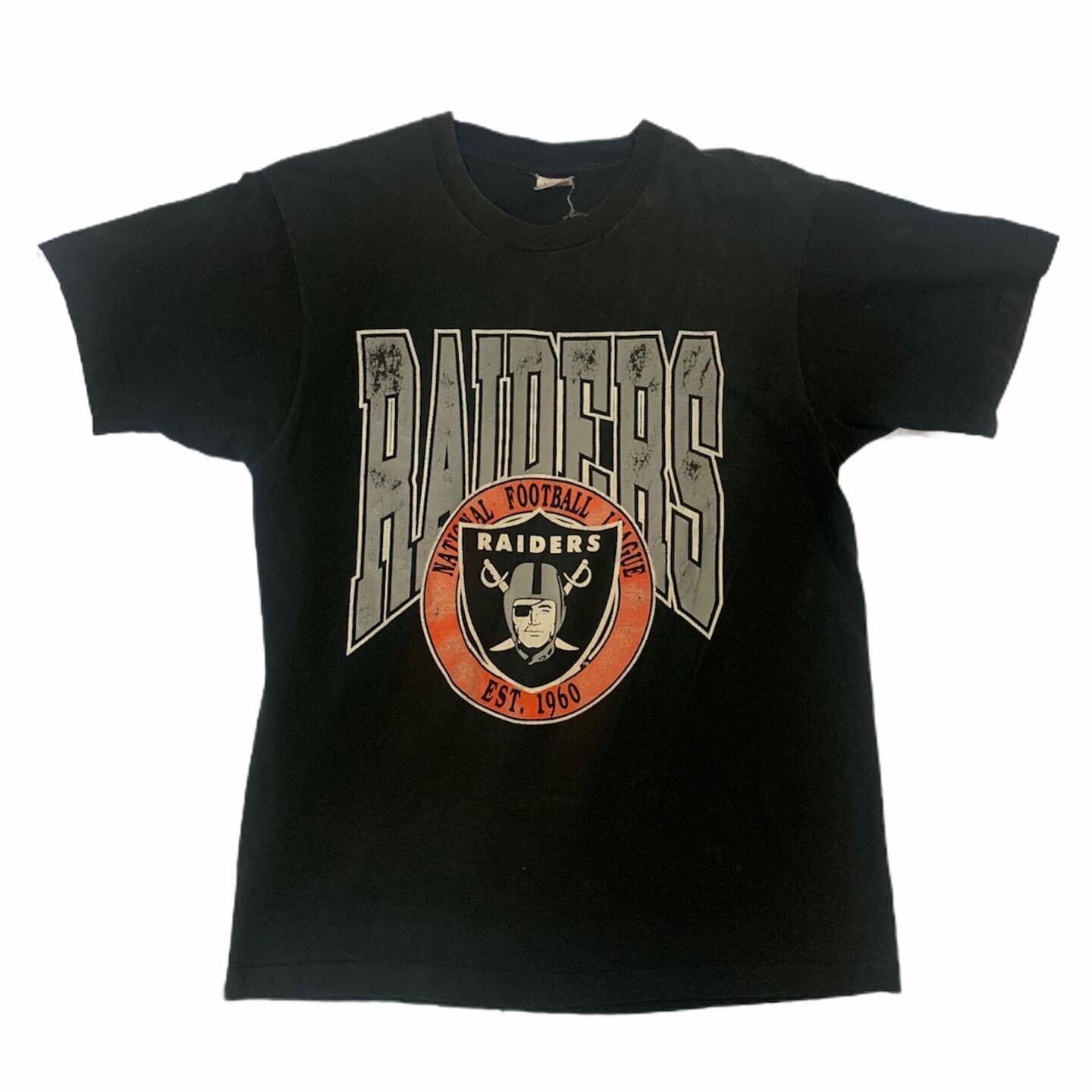 Vintage 80&rsquo;s Raiders Football T-Shirt

- made in USA 🇺🇸
- size large 
- fruit of the loom
- great vintage condition
-$79.99

#raiders #raidersnation #football #forsale #vintage #80s #exile