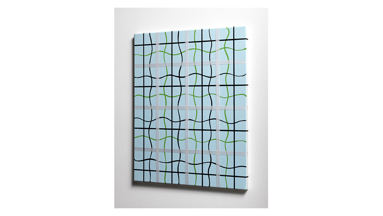 Small/Medium Blue with Green - Black Fluid Grid