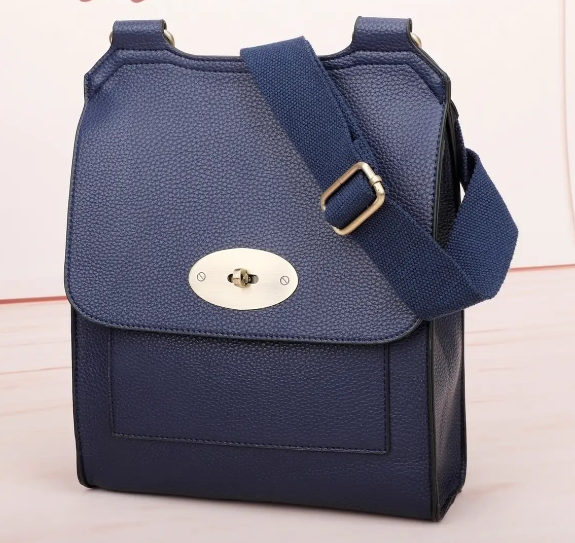 Square Messenger Bag