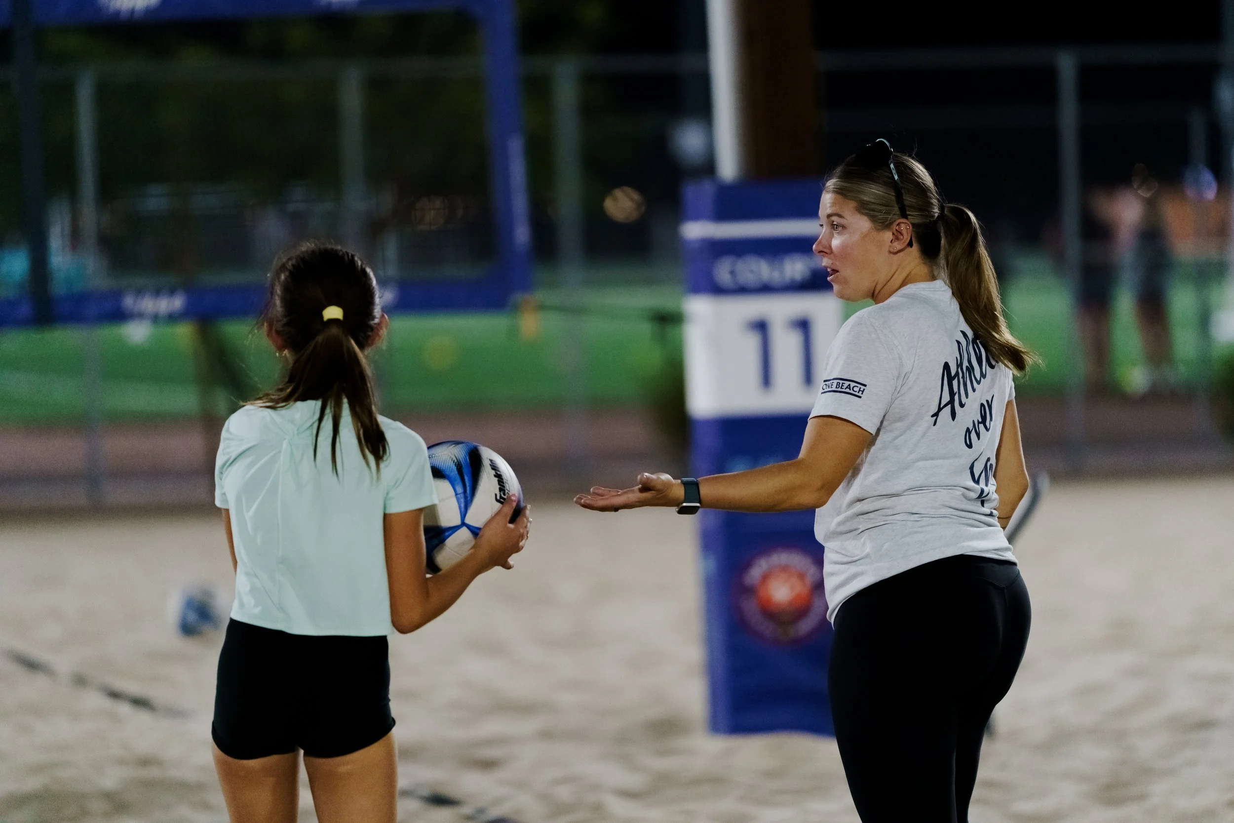 P1440 Volleyball Phoenix  - 9.10.25 - Paul Tumpson Photographer-30.JPG