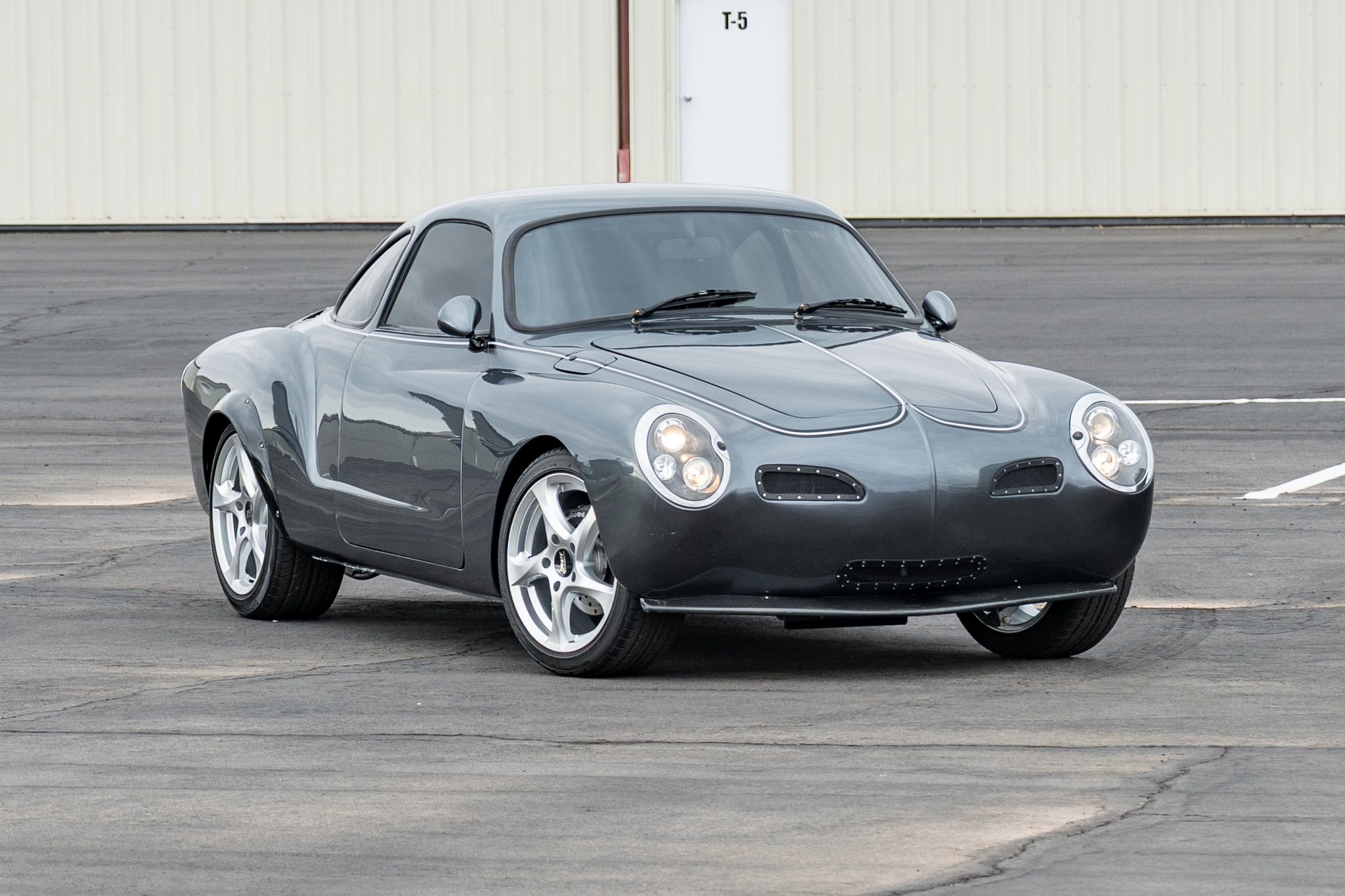 Photographing the Zappa Ghia at Pegasus Airpark