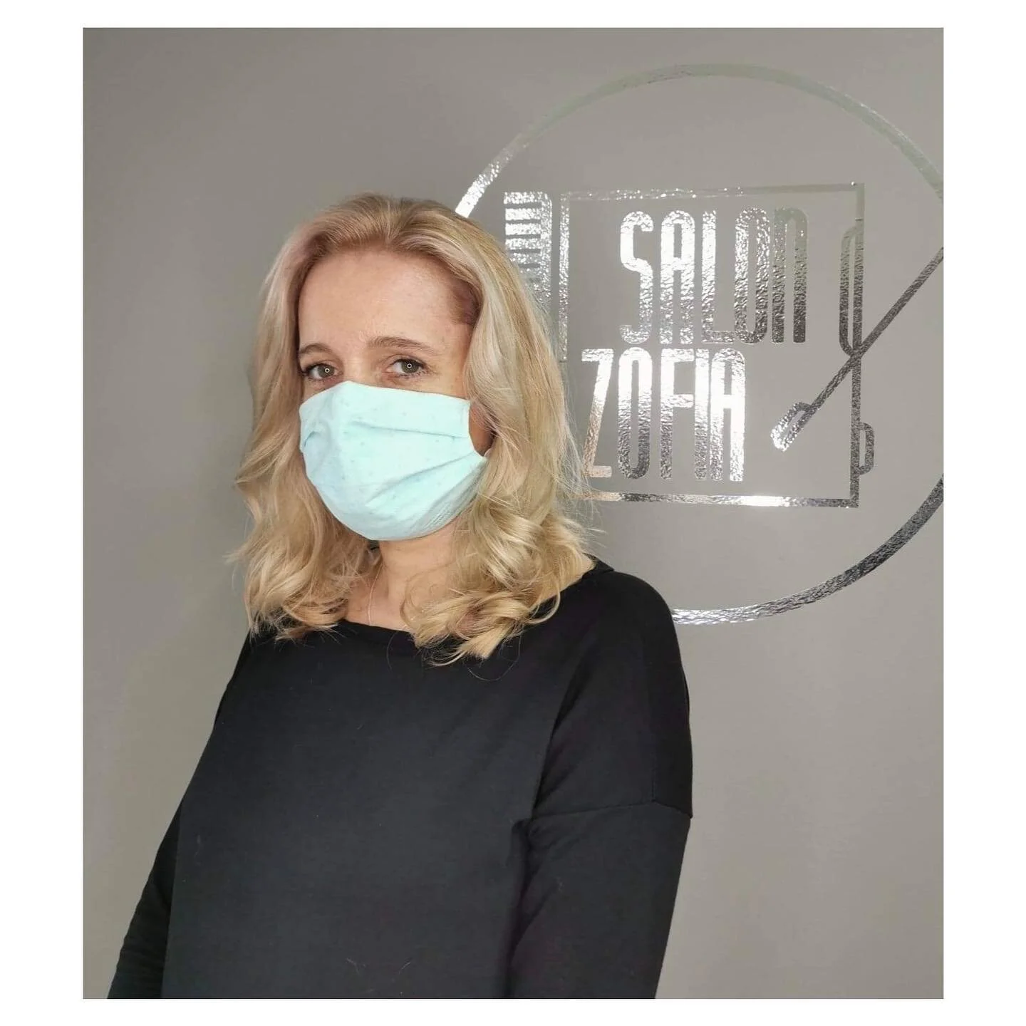 Kto powiedział że nie można dobrze wyglądać w maseczce 💁🏼&zwj;♀️