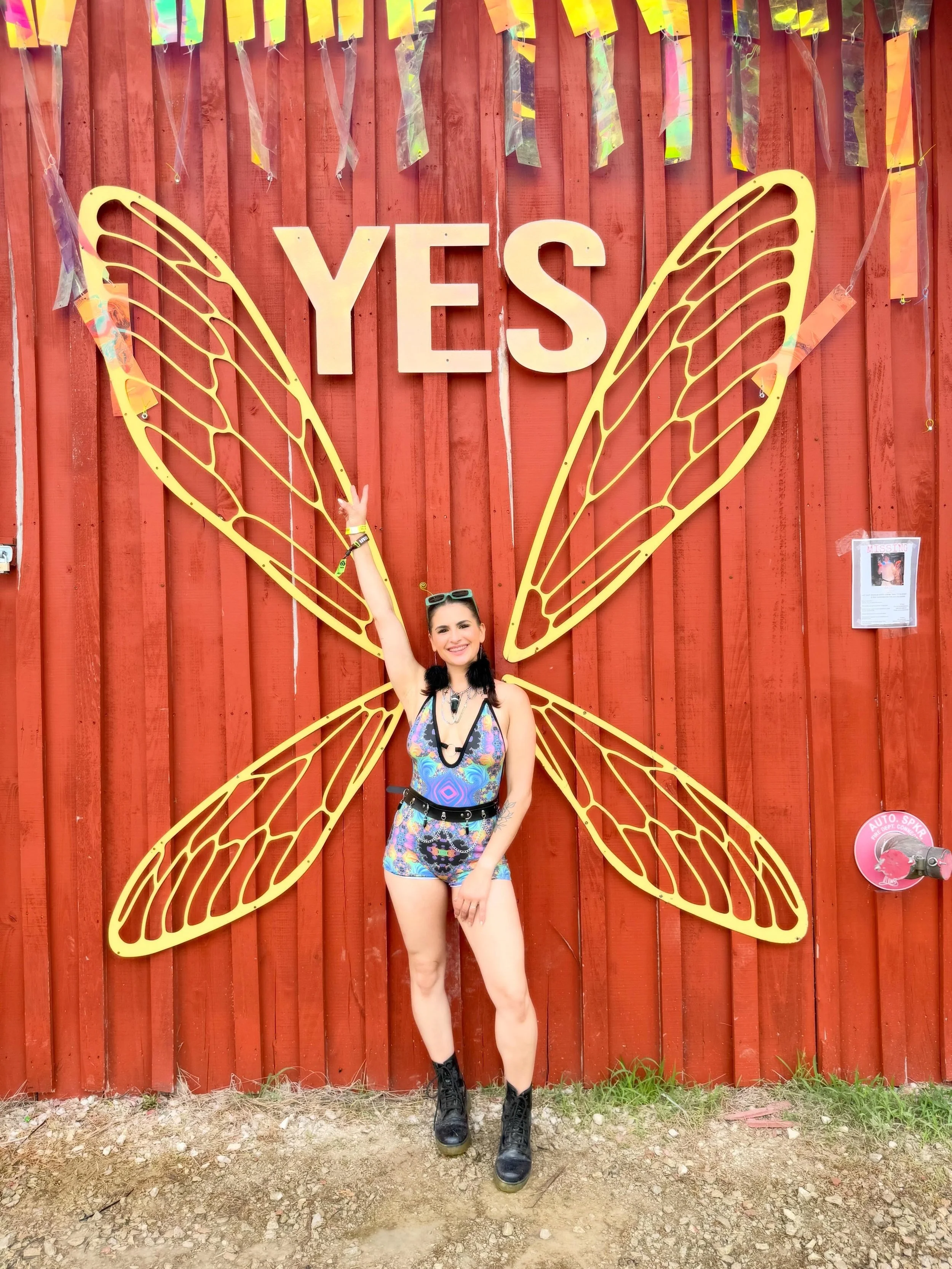 Happy Roo weekkkk 🦋 Say &lsquo;yes&rsquo; to all the shenanigans on the farm 👩&zwj;🌾 @bonnaroo