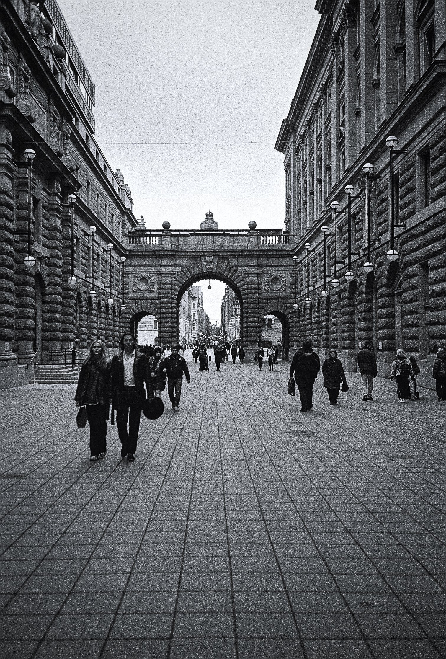 R1-01180-0020.jpg