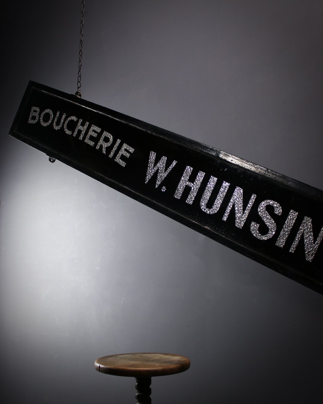 Boucherie_Charcuterie_Glass_Sign_7.jpg