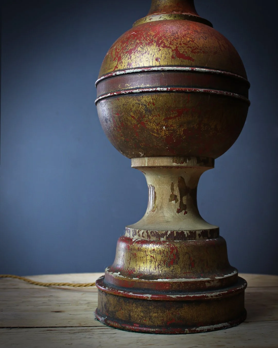 Rustic_Carved_Lamp_4.jpg