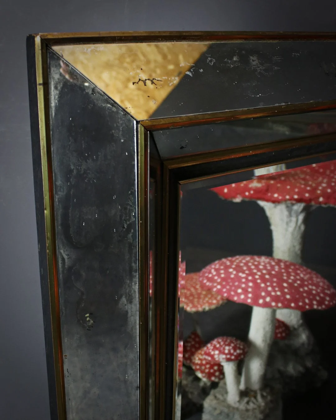 Cushion_Mirror_11.jpg