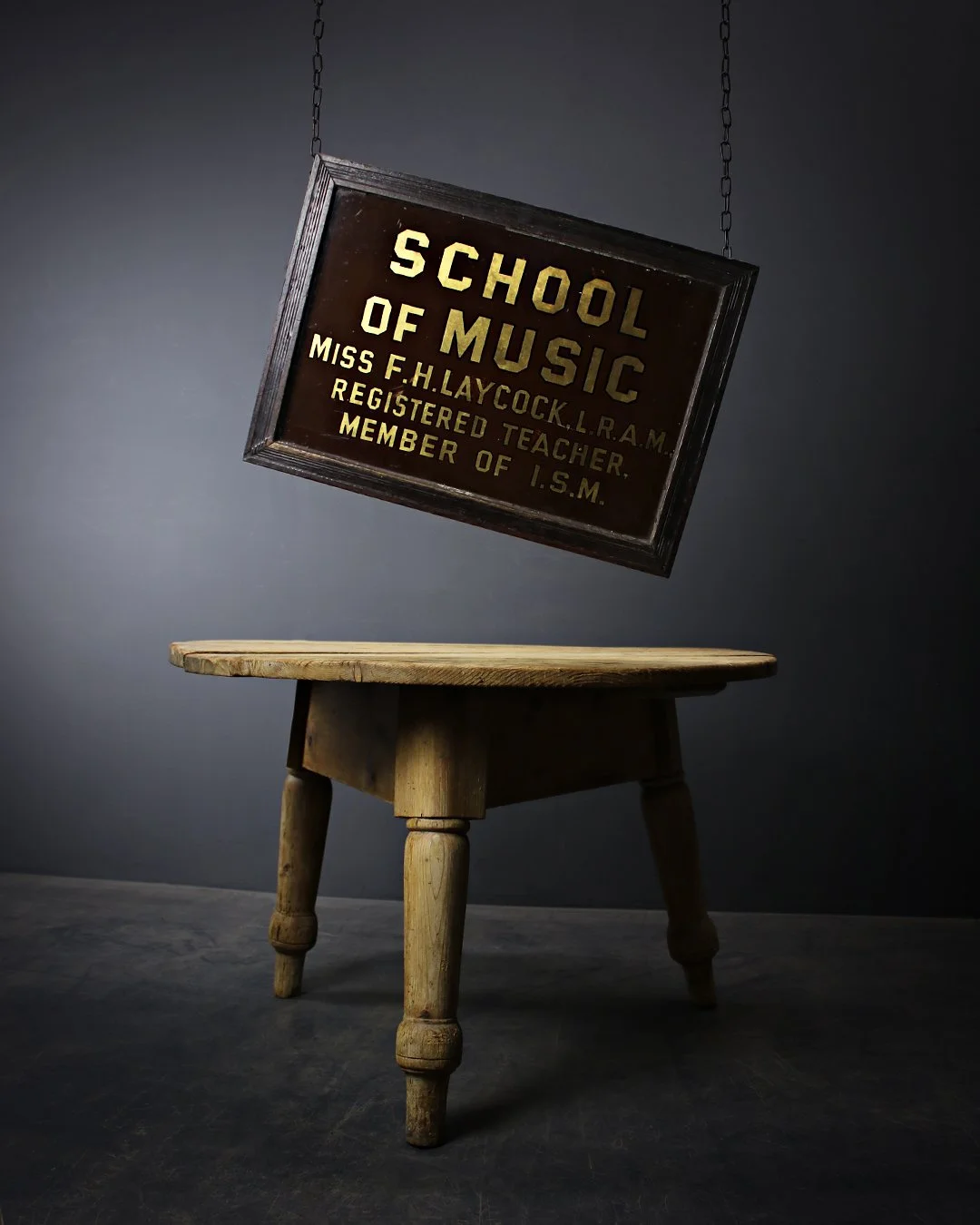 School_of_music_glass_sign_c.1920_2.jpg