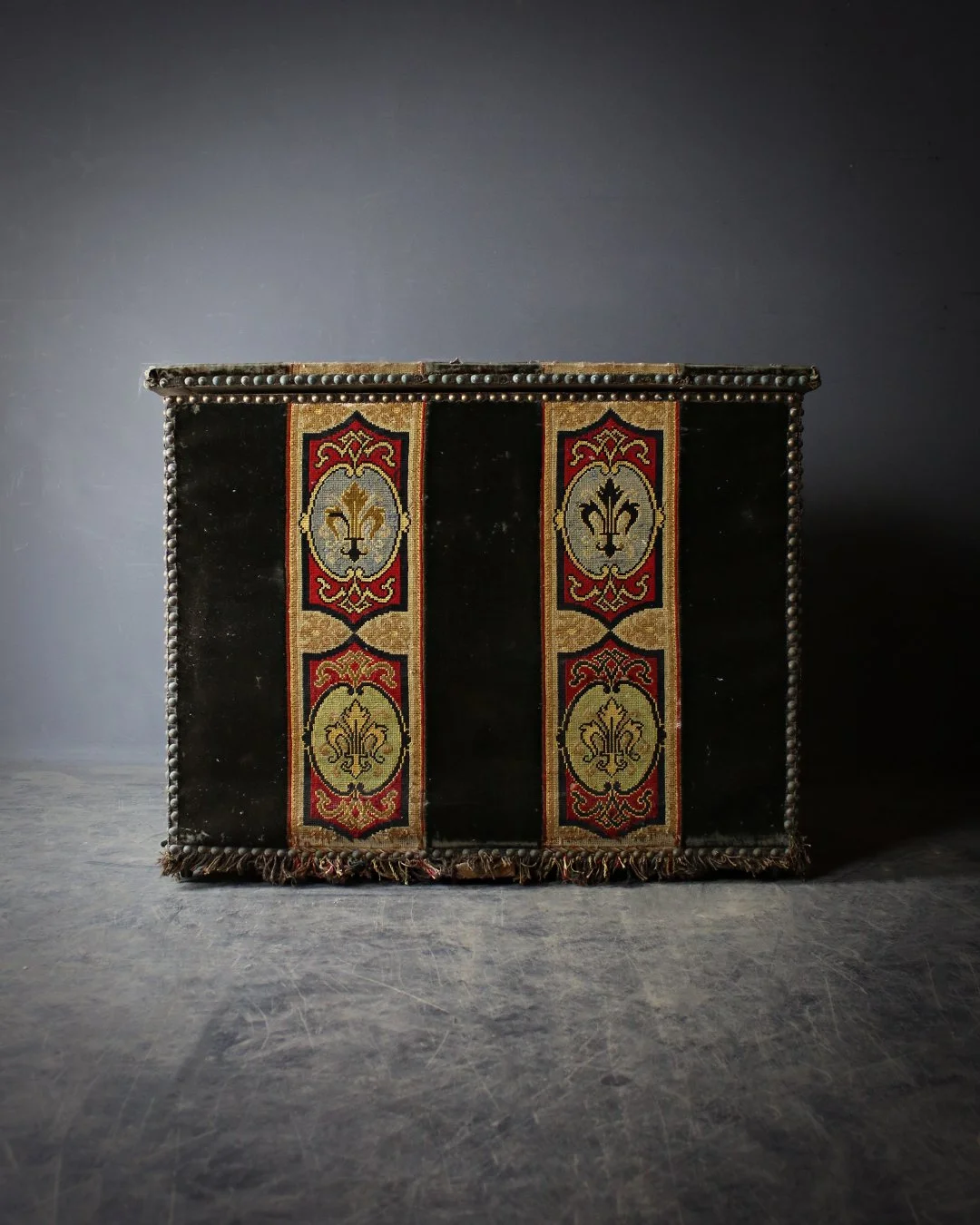 Turkeywork_Covered_Ottoman_1.jpg