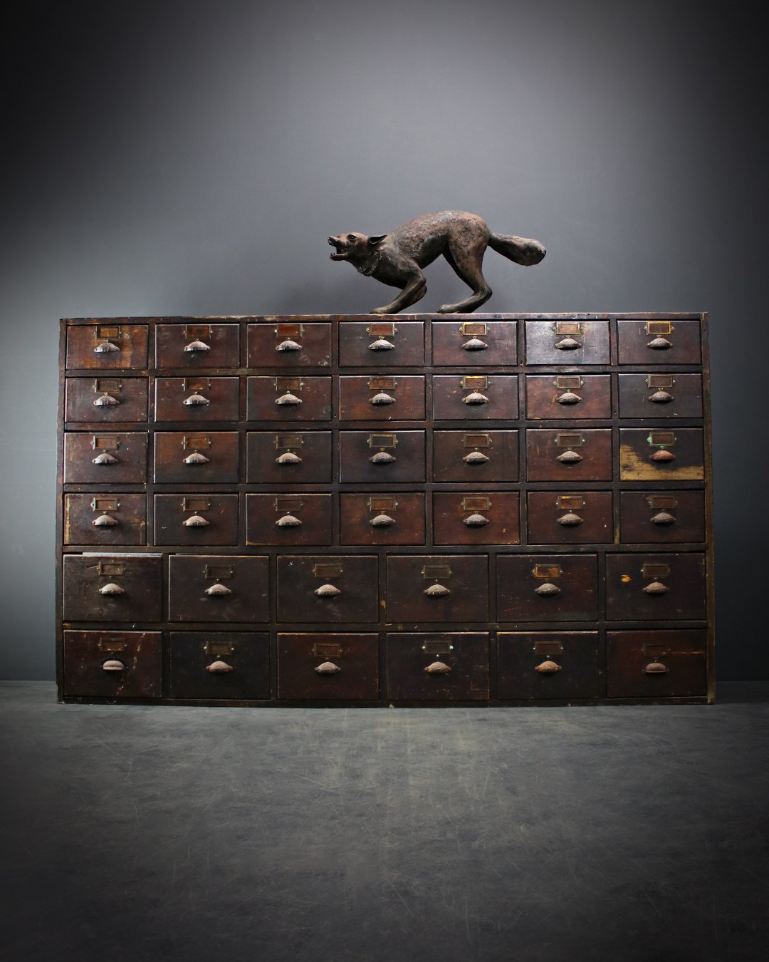 Huge_Apothecary_Drawers_1.jpg