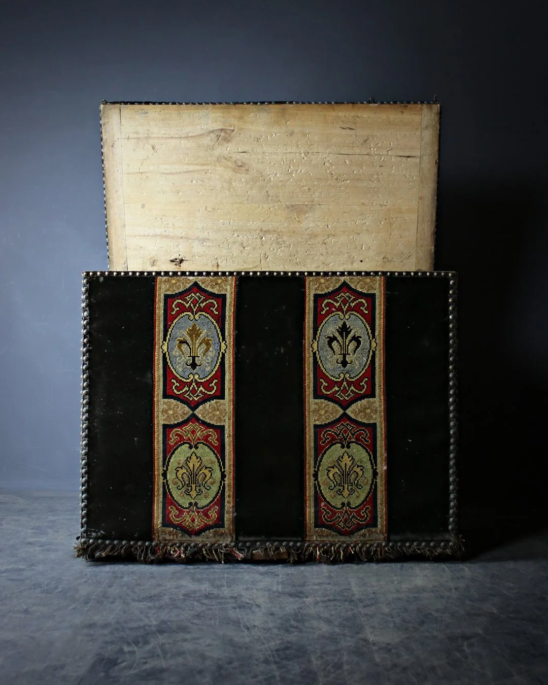 Turkeywork_Covered_Ottoman_3.jpg