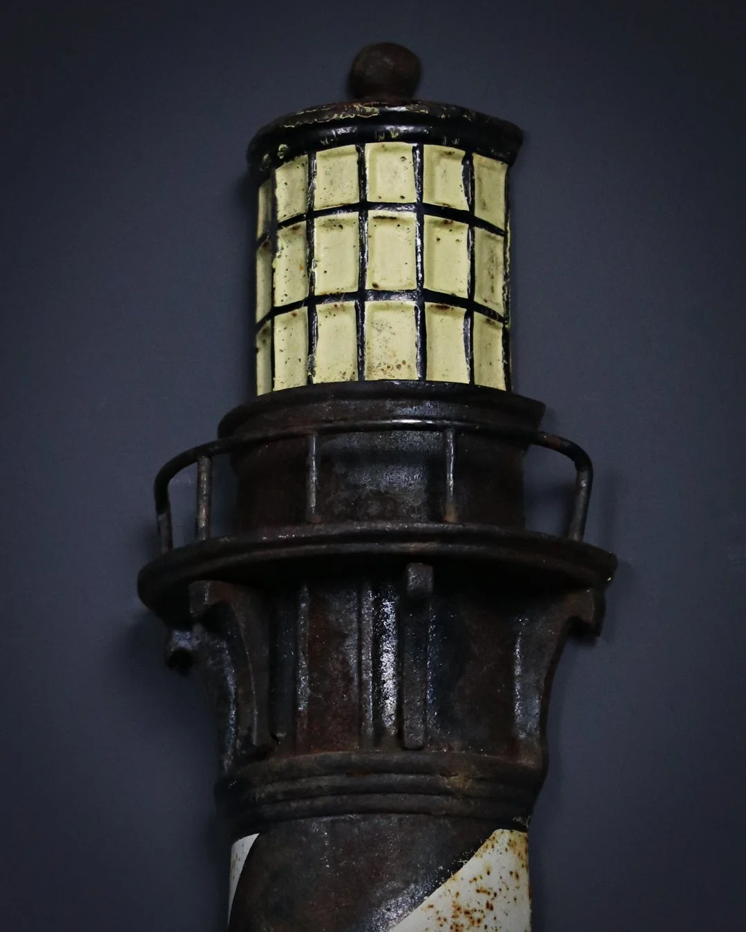 Light_House_Doorstop_4.jpg