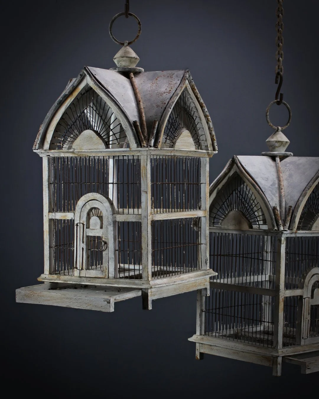 Pair_Of_Painted_Bird_Cages_10.jpg