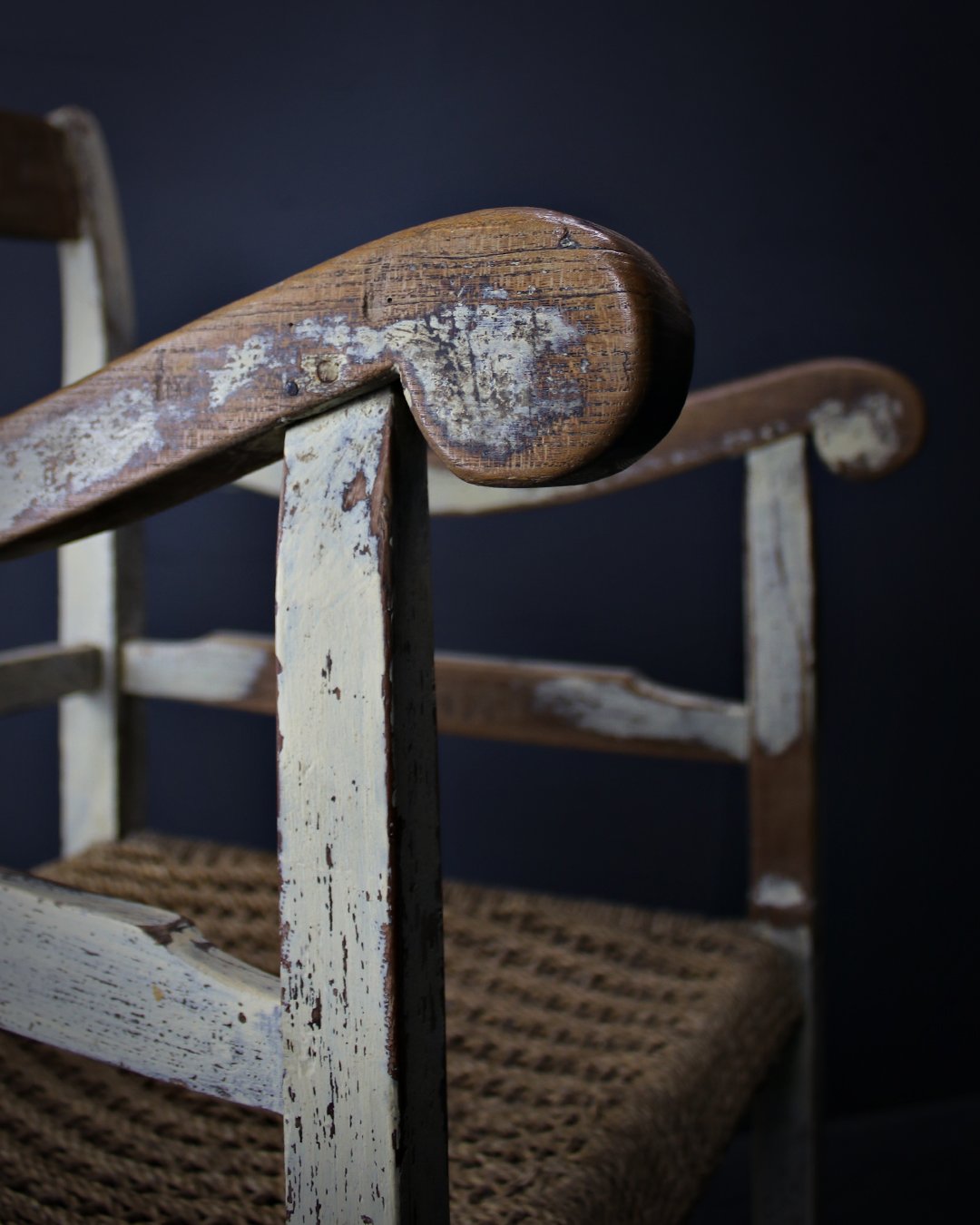 Irish_Sugan_Vernacular_Marriage_Chair_4.jpg