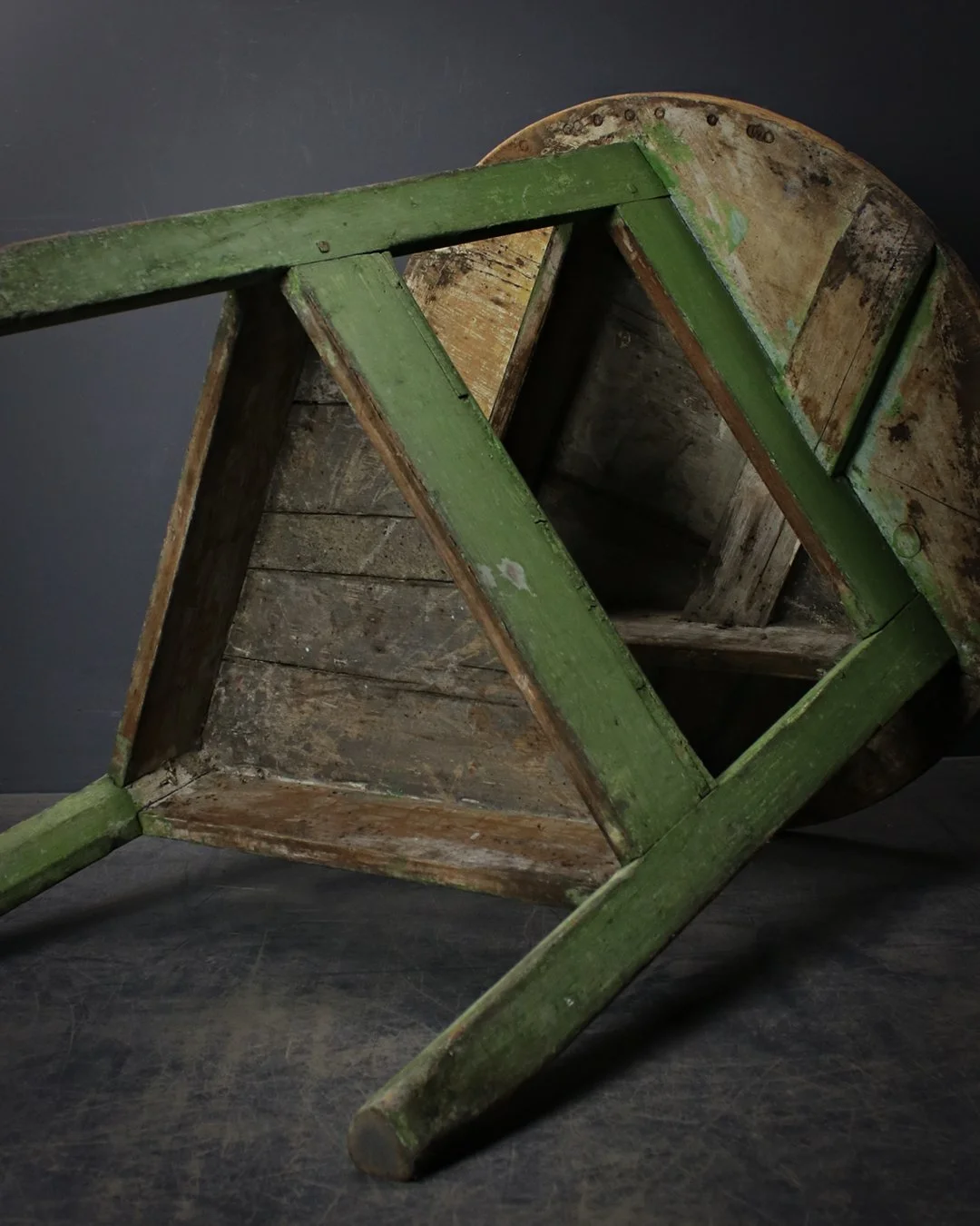 Green_Cricket_Table_12.jpg