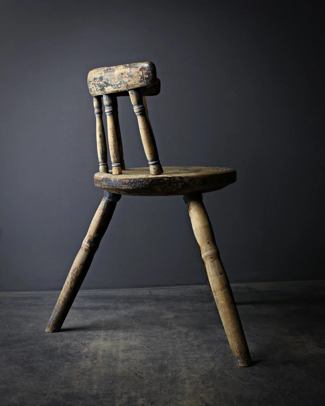Vernacular_Hedge_Chair_3.jpg