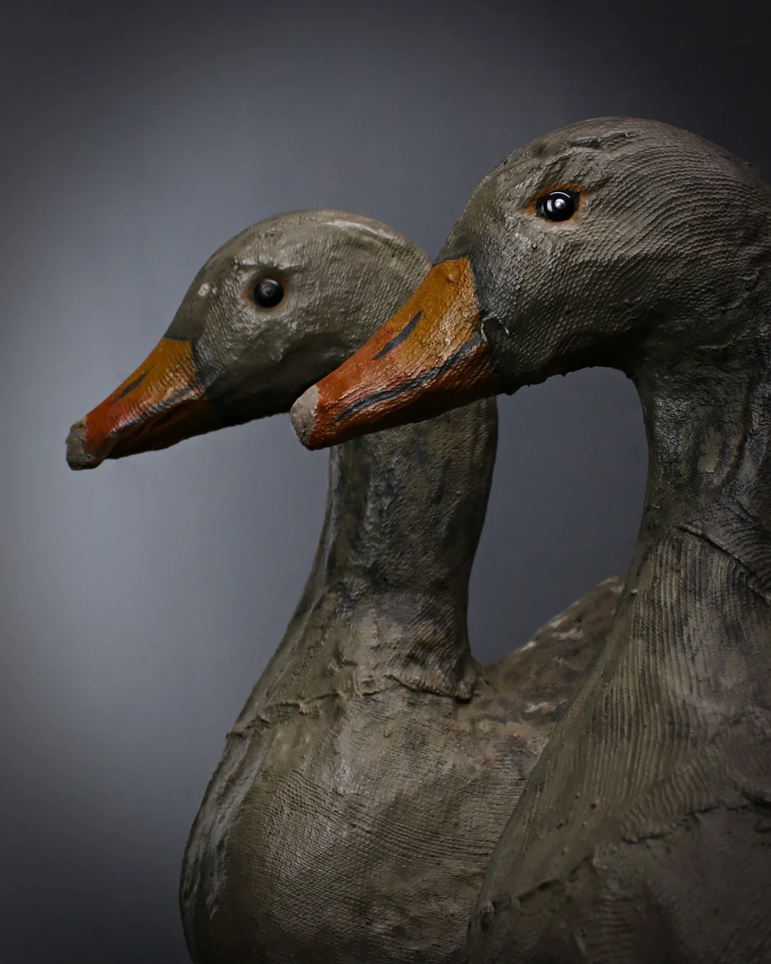 Pair_Of_Geese_Decoys_6.jpg