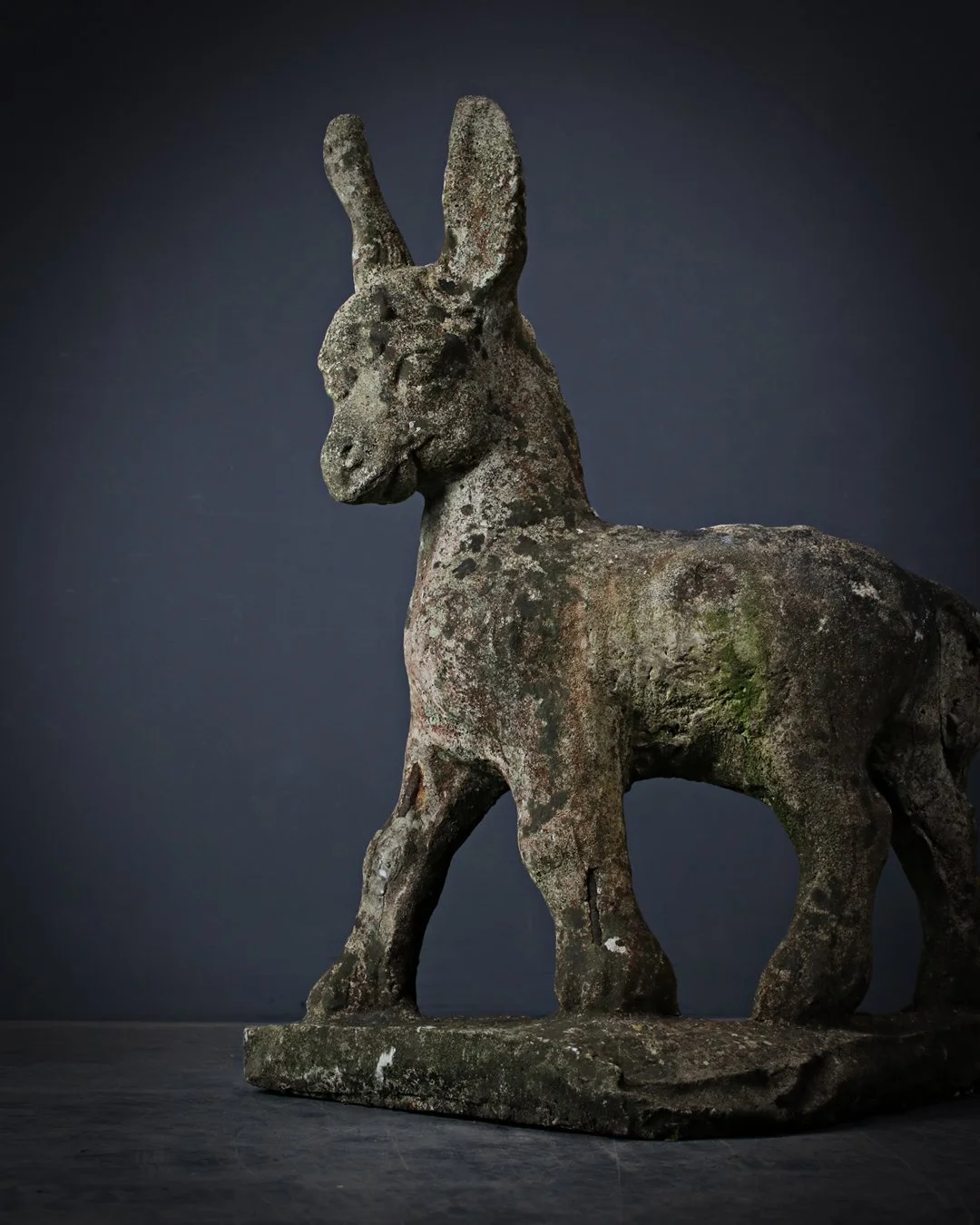 Mythical_Donkey_beast_Sculpture_3.jpg
