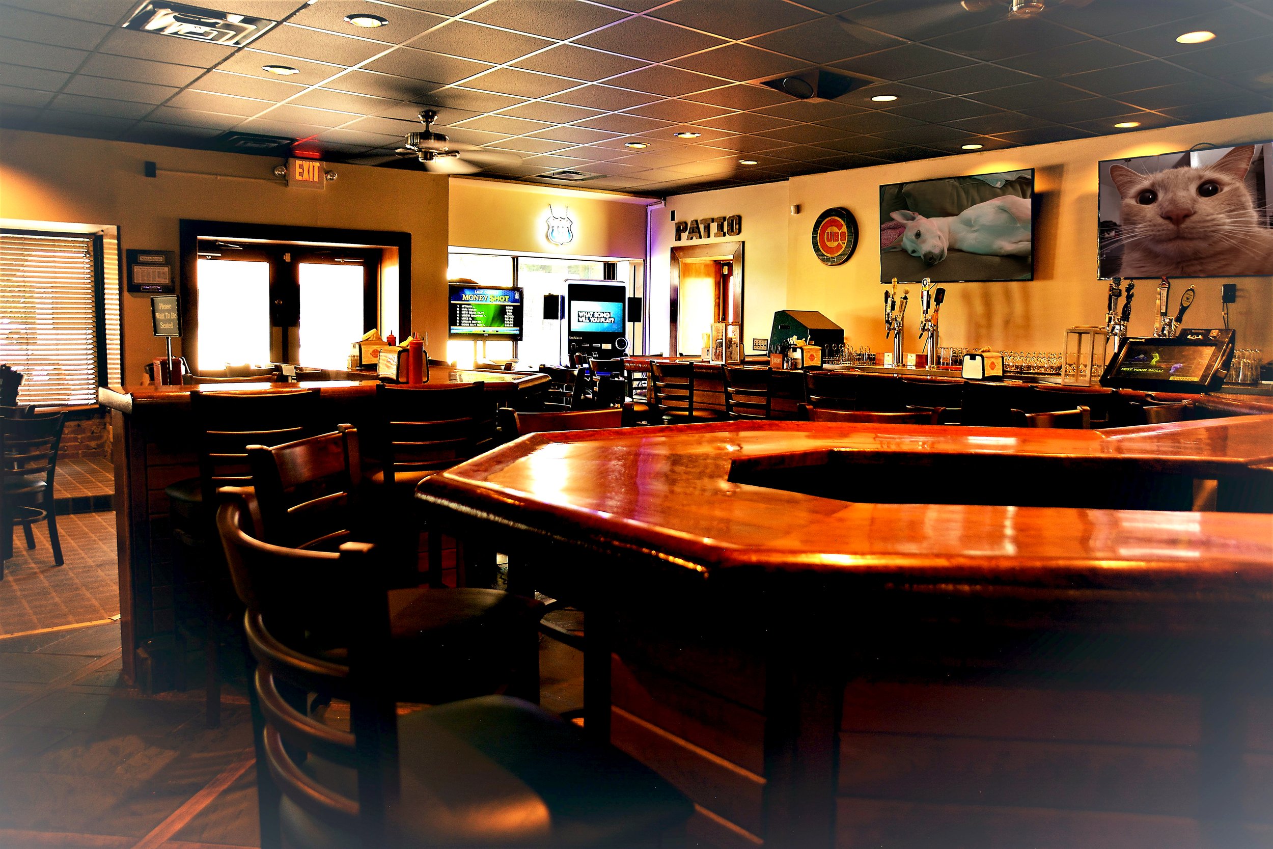 Fat Dog's Grille & Pub