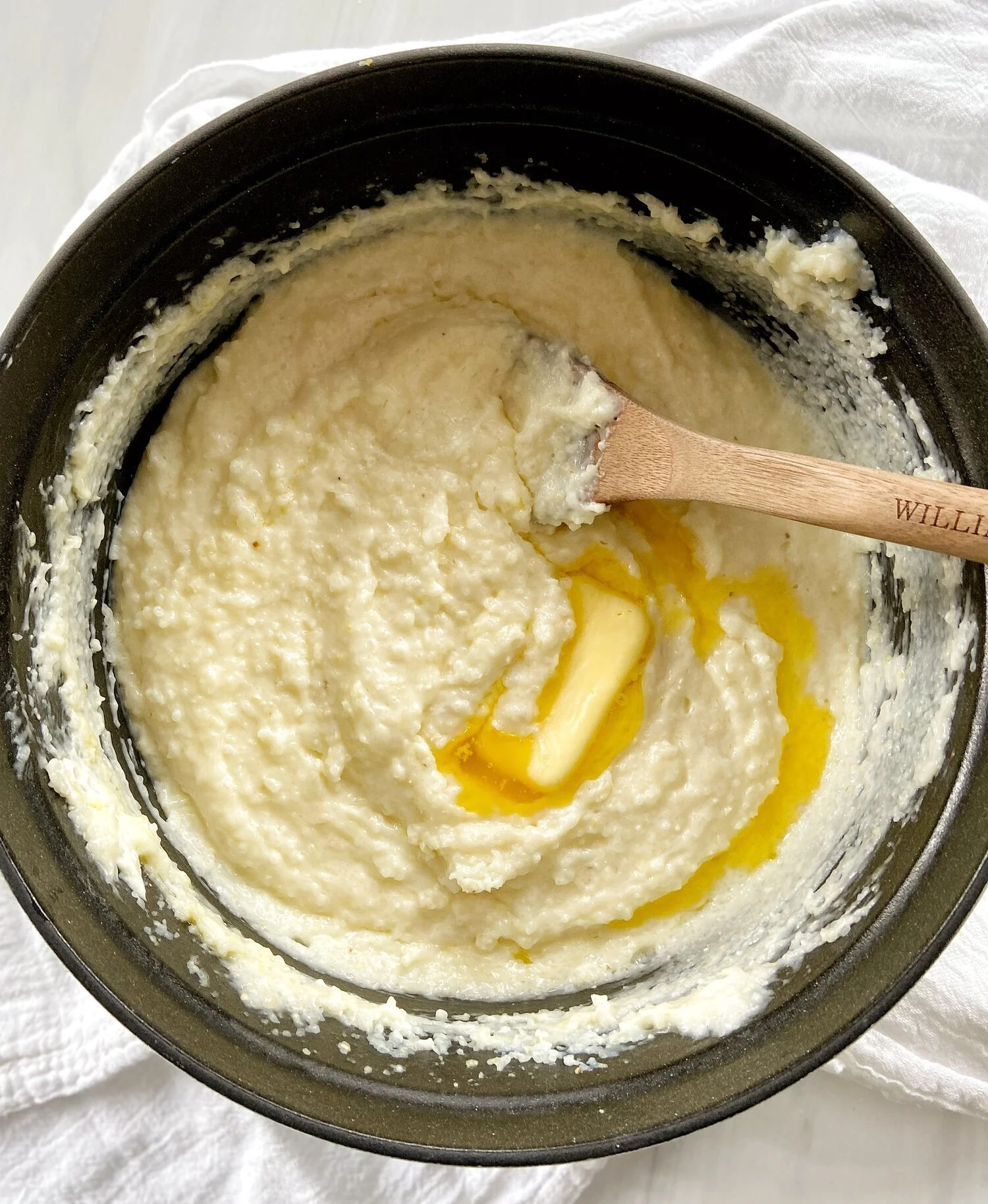 Creamy Three Cheese Grits