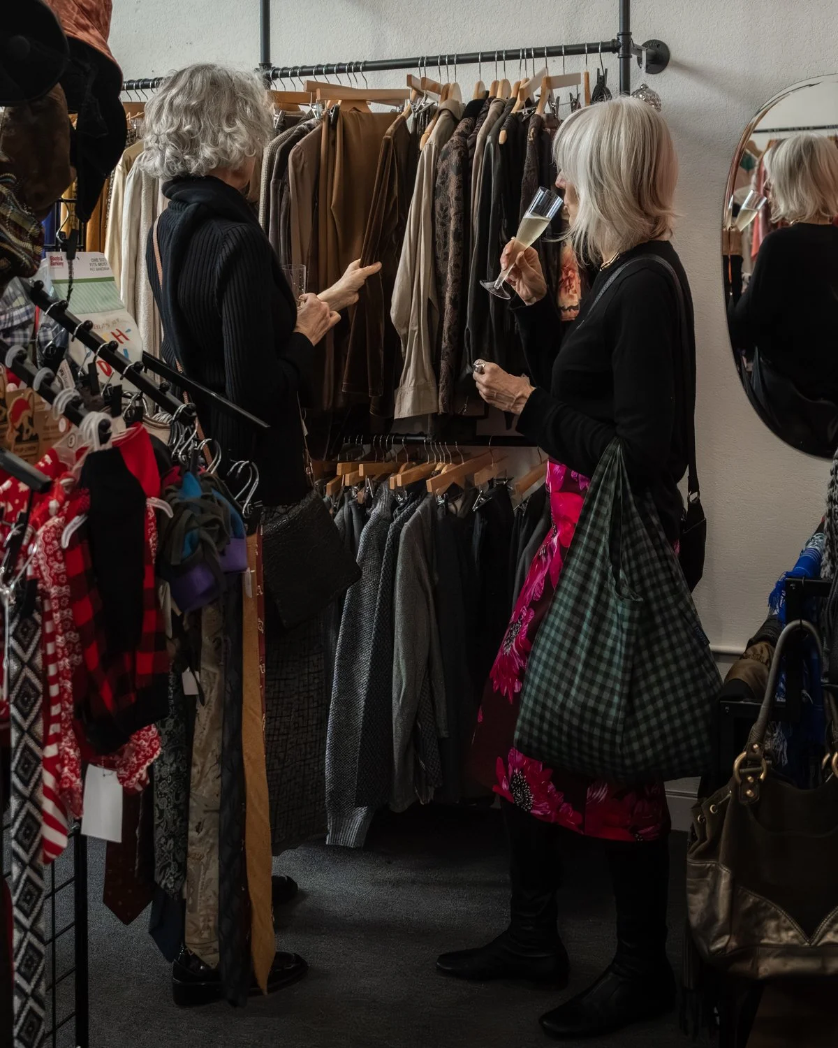 Berkeley-Humane-Thrift-Shop-Lana-Wright-Photography-19.jpg