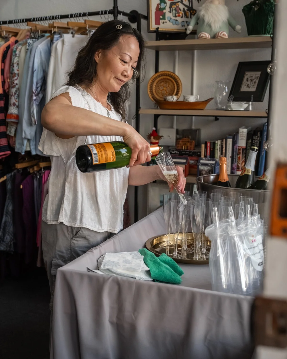 Berkeley-Humane-Thrift-Shop-Lana-Wright-Photography-2.jpg