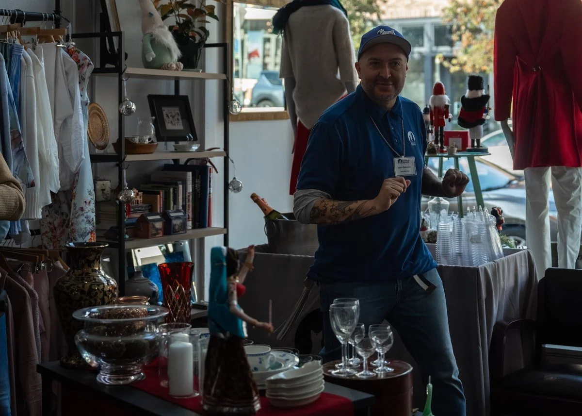 Berkeley-Humane-Thrift-Shop-Lana-Wright-Photography-9.jpg