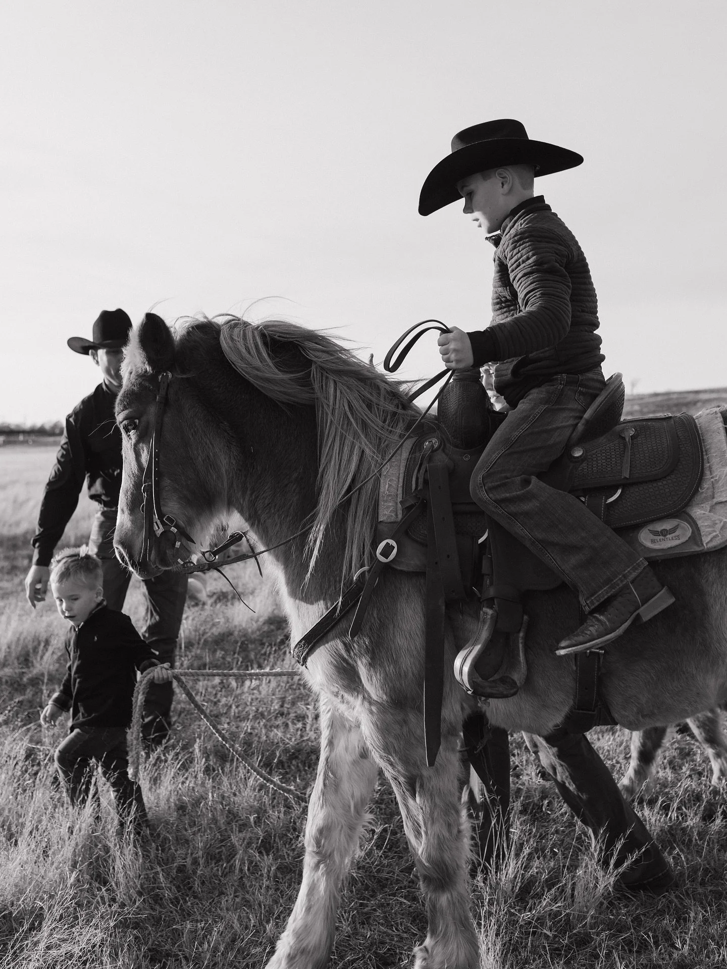 Fall family photos 🍂 SO thankful for the memories made, the places we&rsquo;ve shared, and the joy you bring! From the bottom of my heart, thank you for all the love and support. There&rsquo;s nothing sweeter than seeing your families grow. 🤎 &amp;