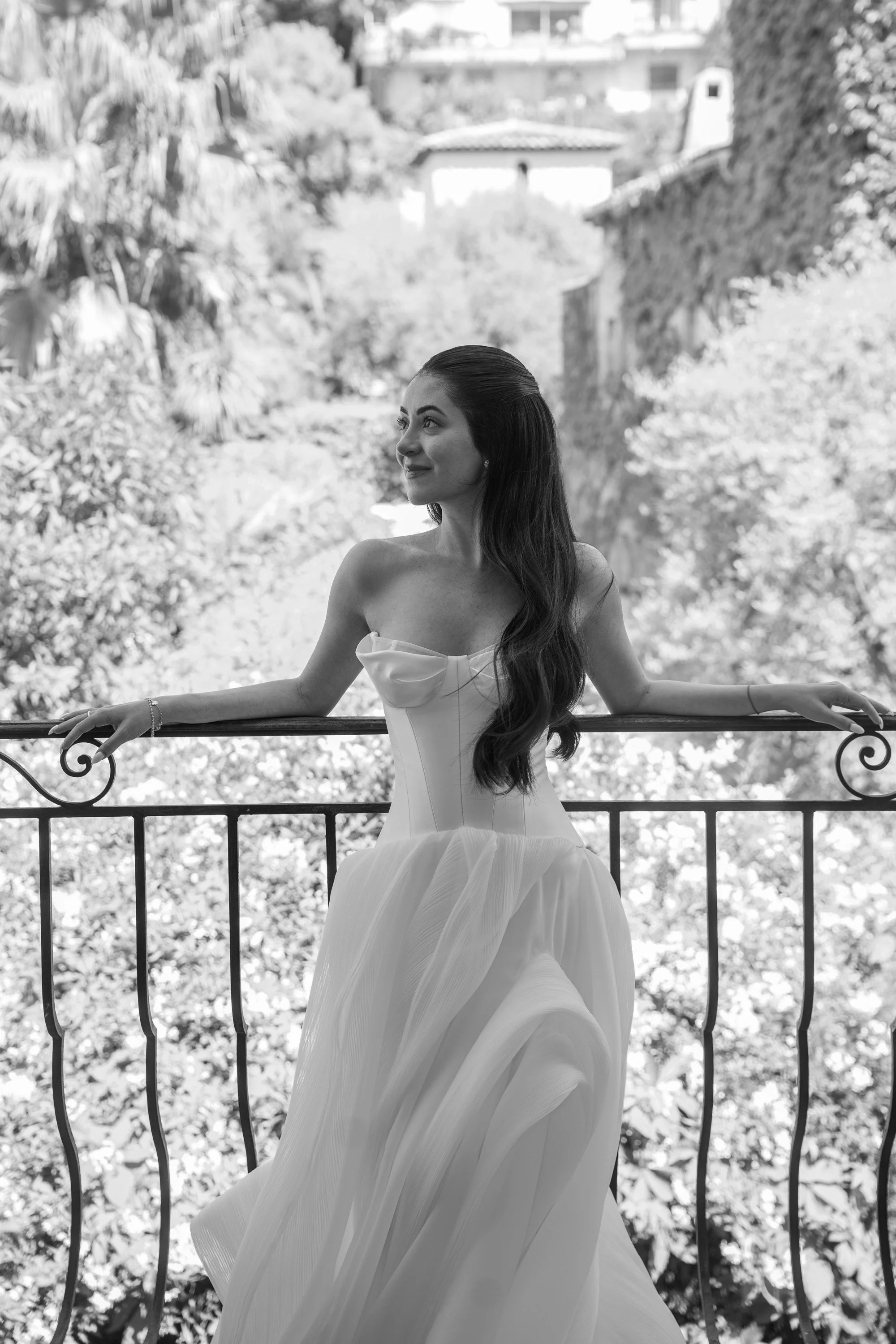 m-and-r-wedding-sneaks-10.jpg