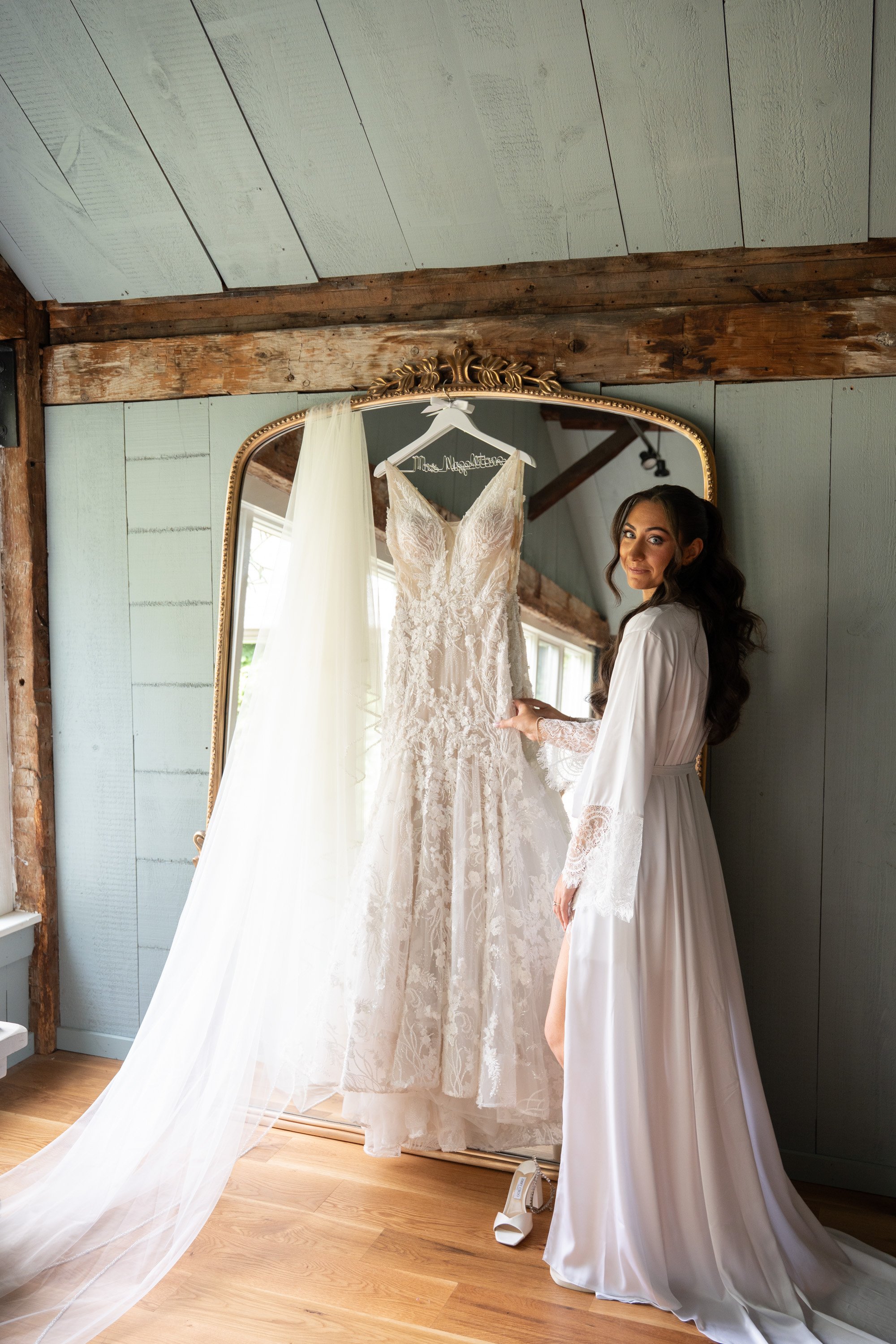 Crossed Keys Estate Wedding