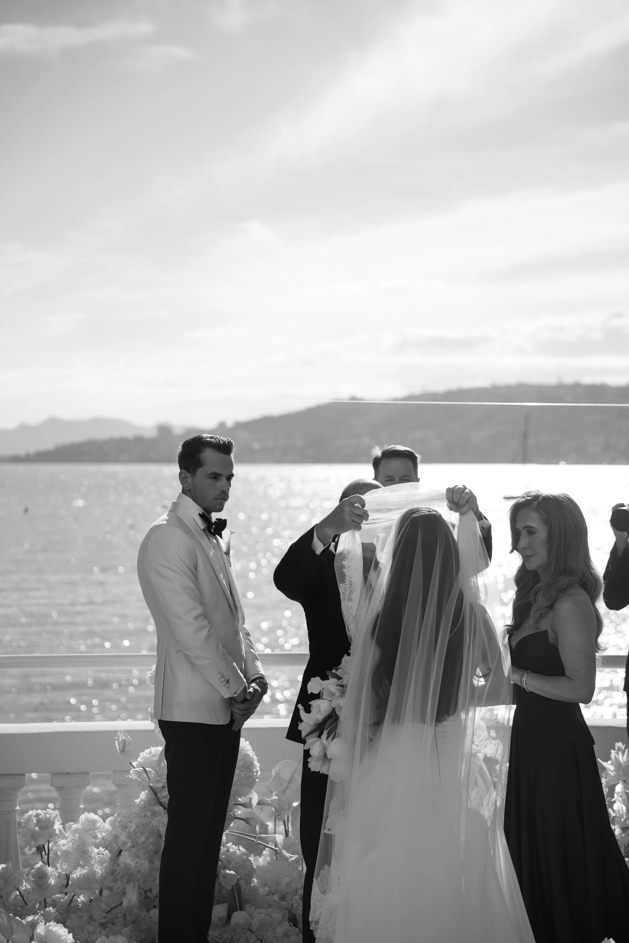 m-and-r-wedding-sneaks-37.jpg