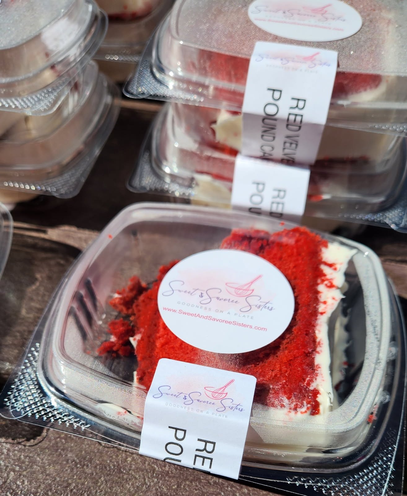 RedVelvet.jpeg