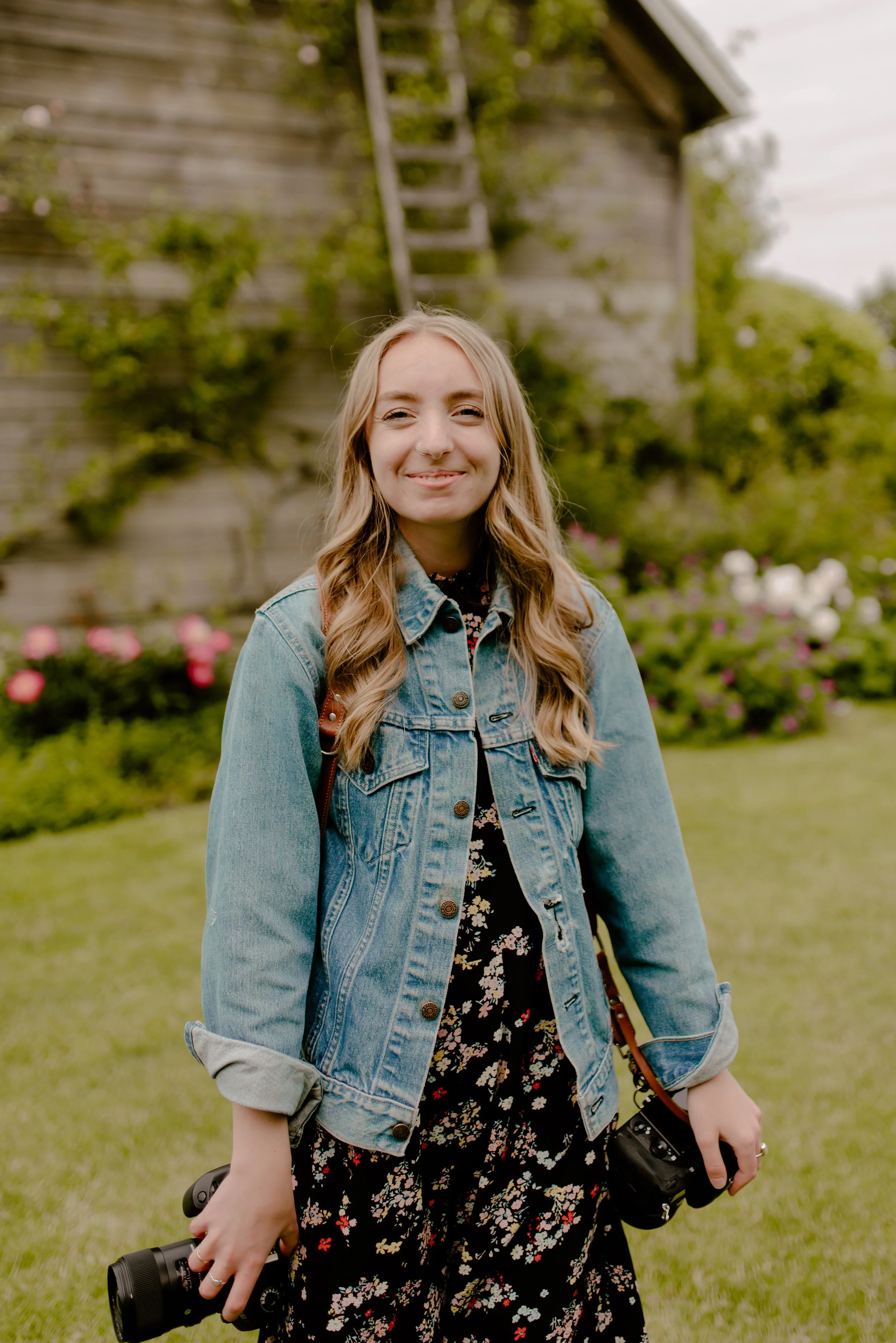 Eva Waltz Photography | PNW Wedding Photographer