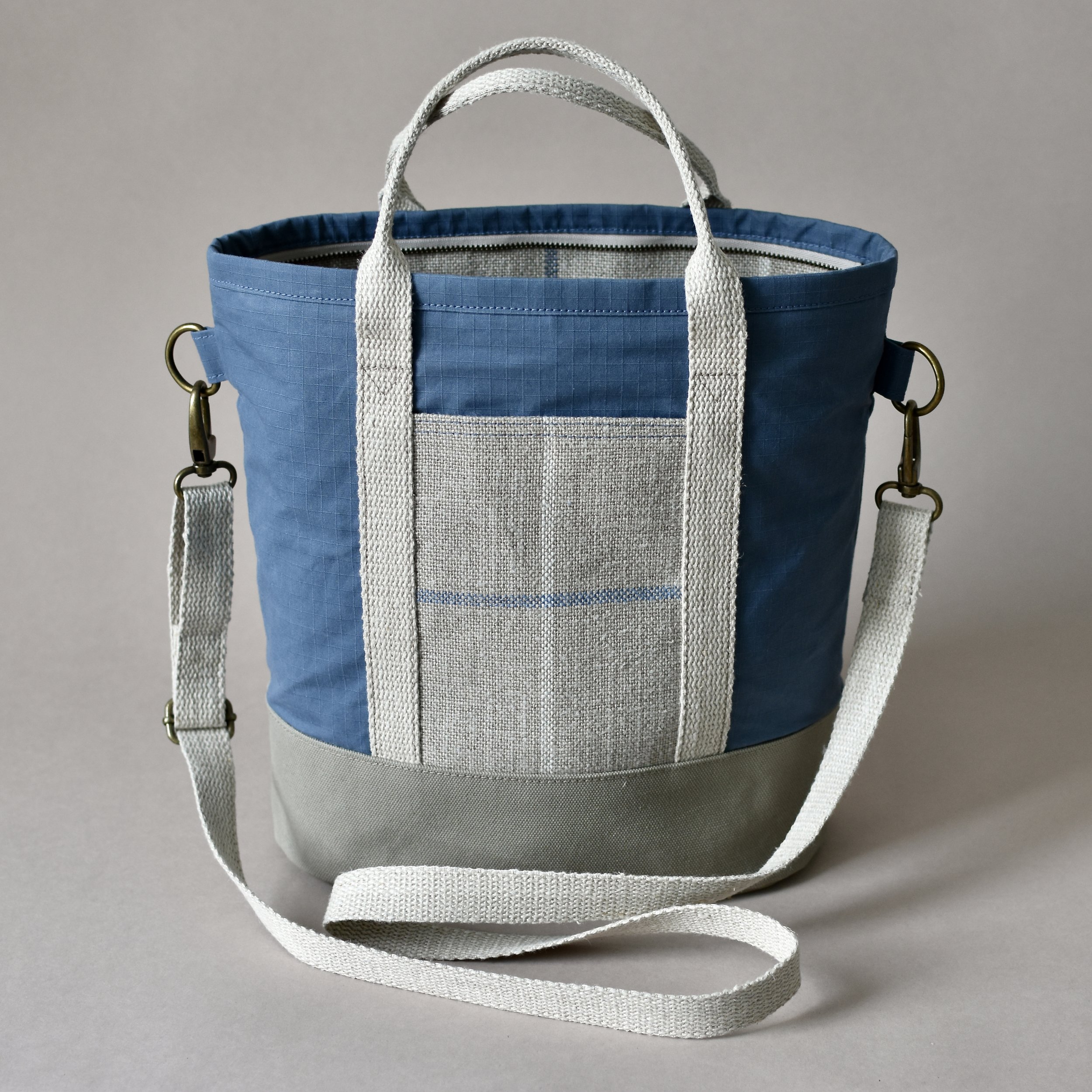 Tote bag 3 denim & sand front.JPG