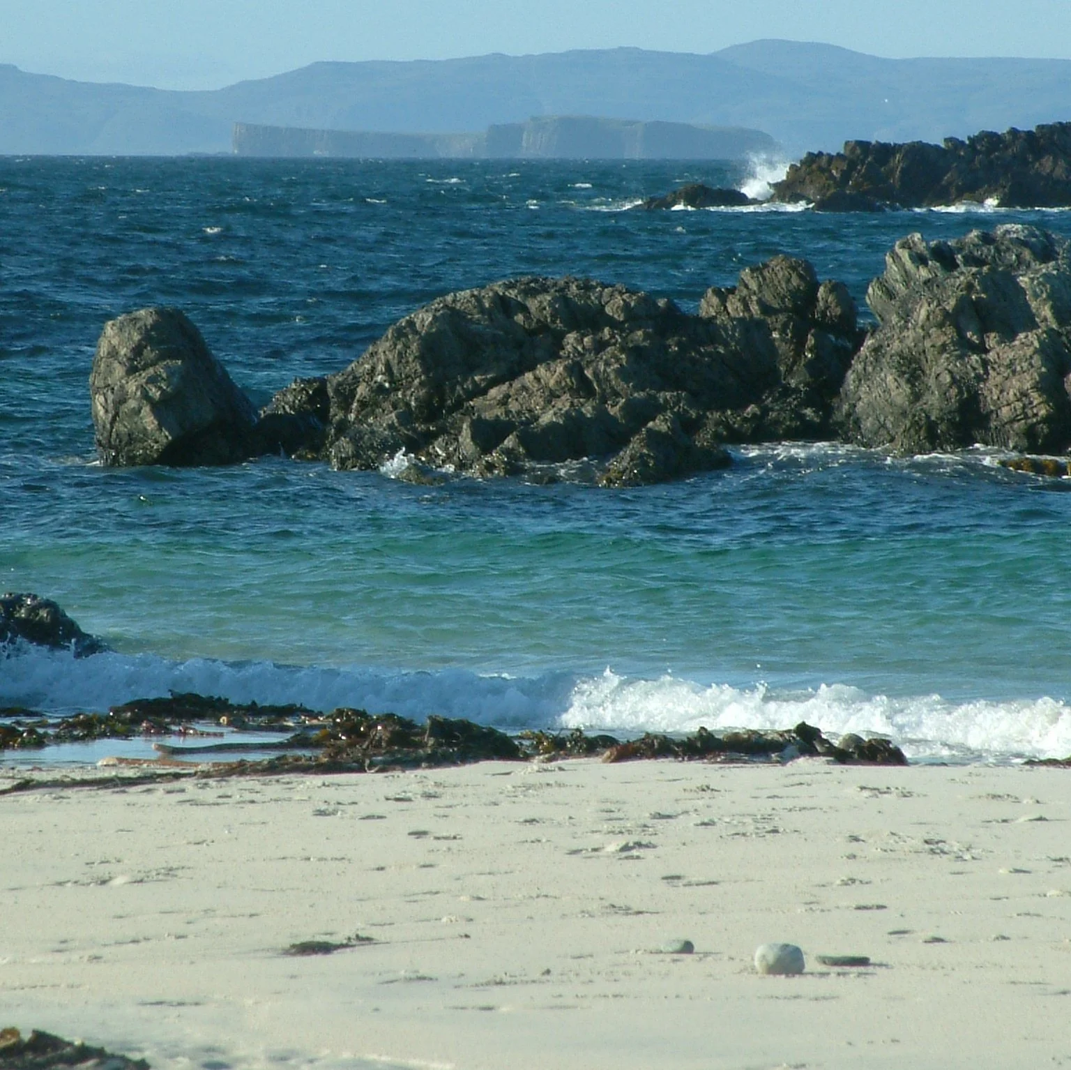 Staffa from North End.JPG