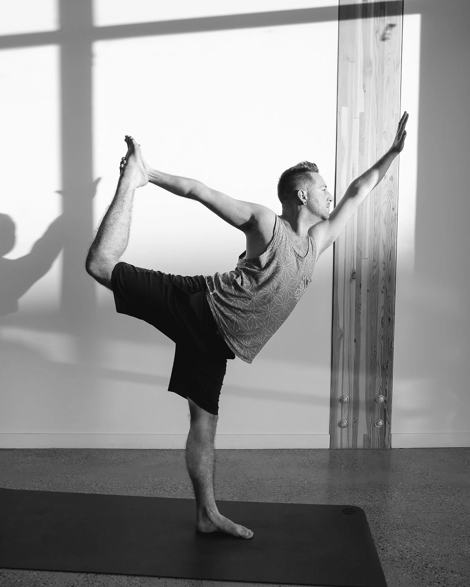 Yoga core and relaxation, yin teacher, Atma Yoga teacher