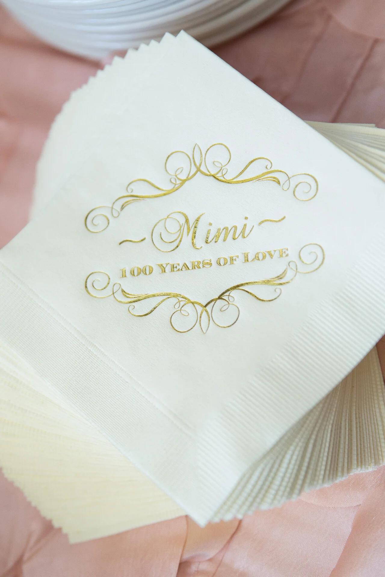 Mimi+100+napkin+closeup_+(AG)-91.jpg