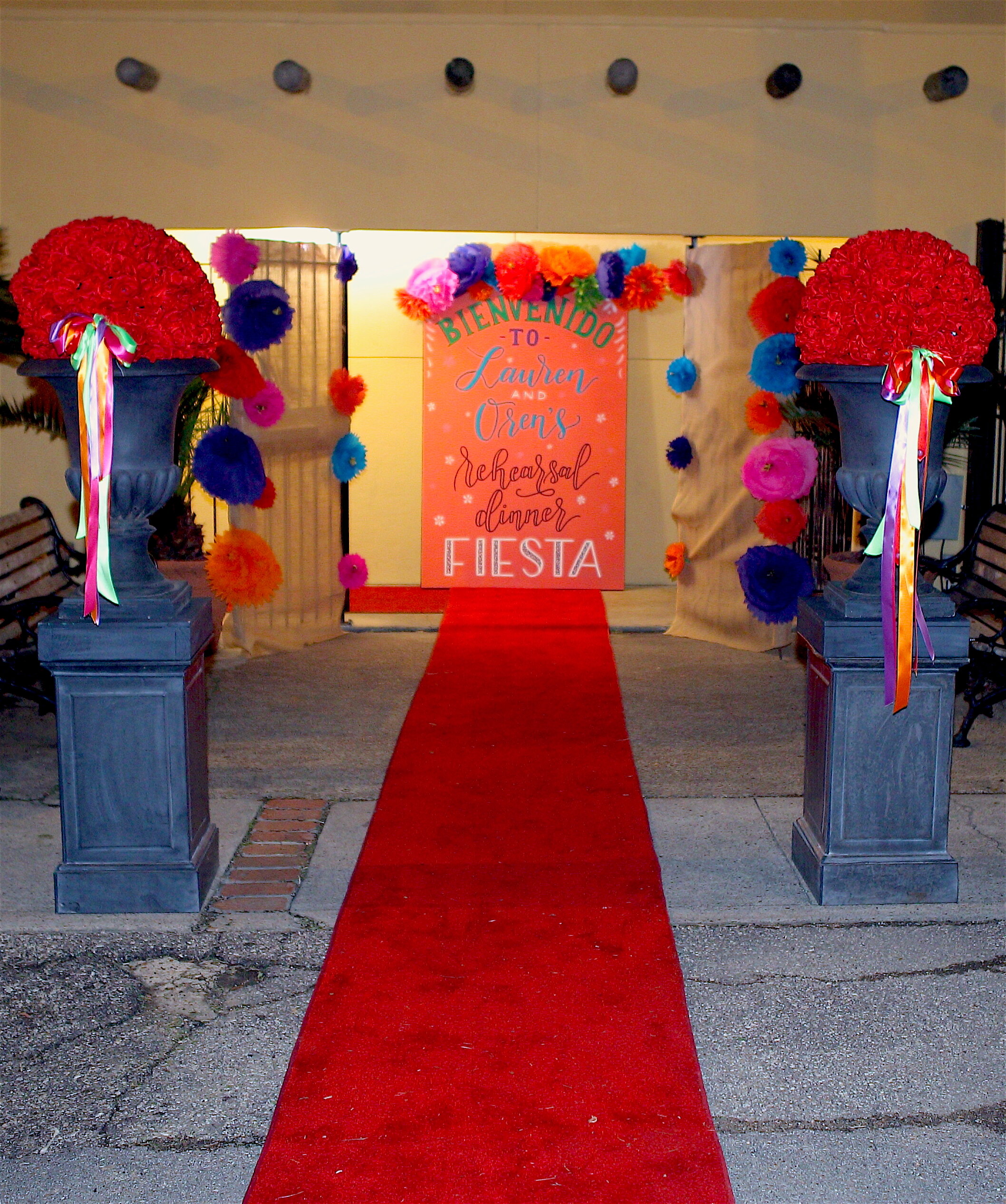 MAURONI+RD+2_18+Red+Carpet+Entrance_7836.jpeg