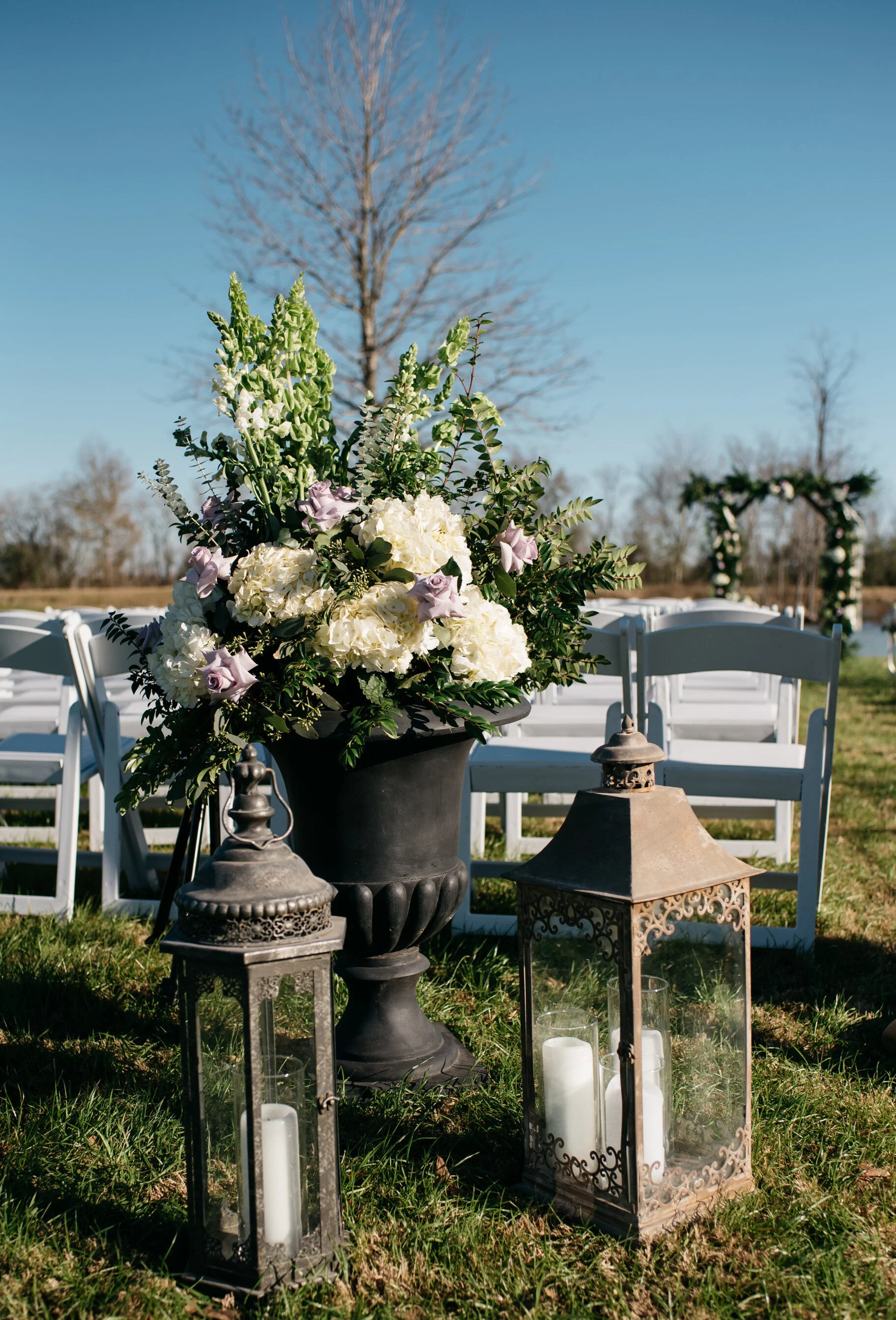 466-Tim+&+Lauren-wedding+1_18+Ceremony+lanterns+w_+archD7S_2487.jpg