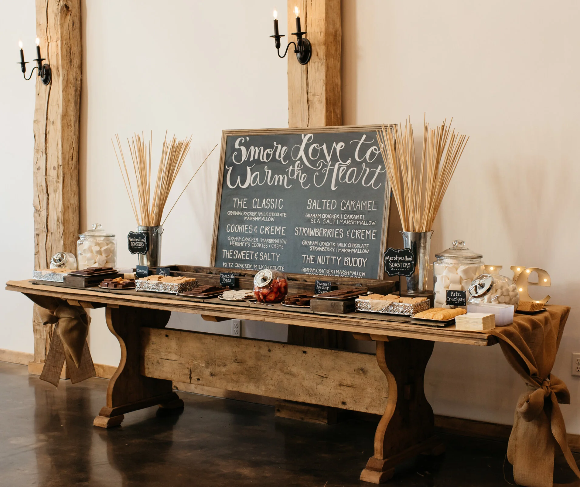 532-Tim+&+Lauren-wedding+1_18+S'mores+Table+(full+angled+from+rt)-D7S_2704.jpg
