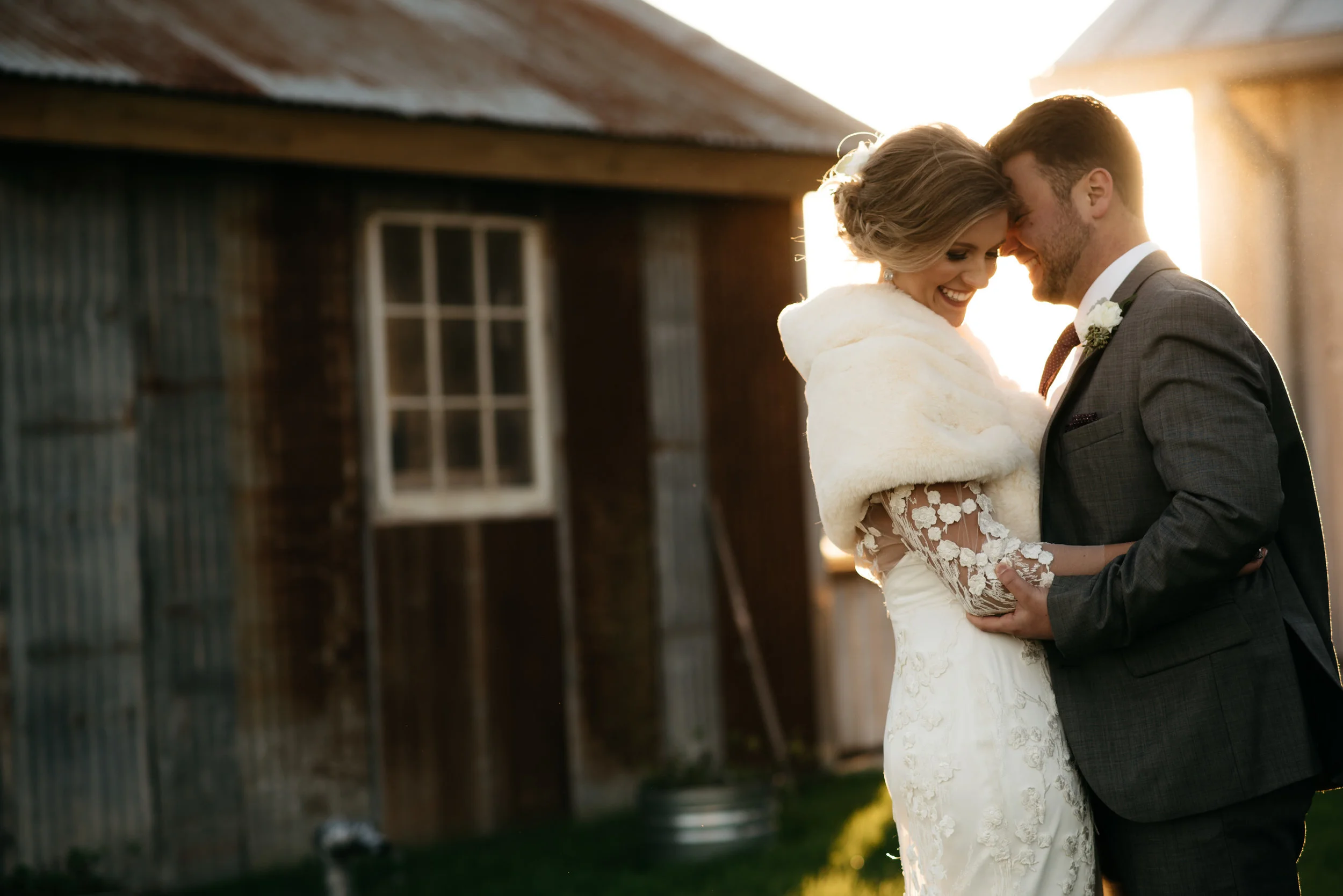 967-Tim+&+Lauren-wedding+1_18+B_G+Barn_Sunlight-DSC_3457.jpg