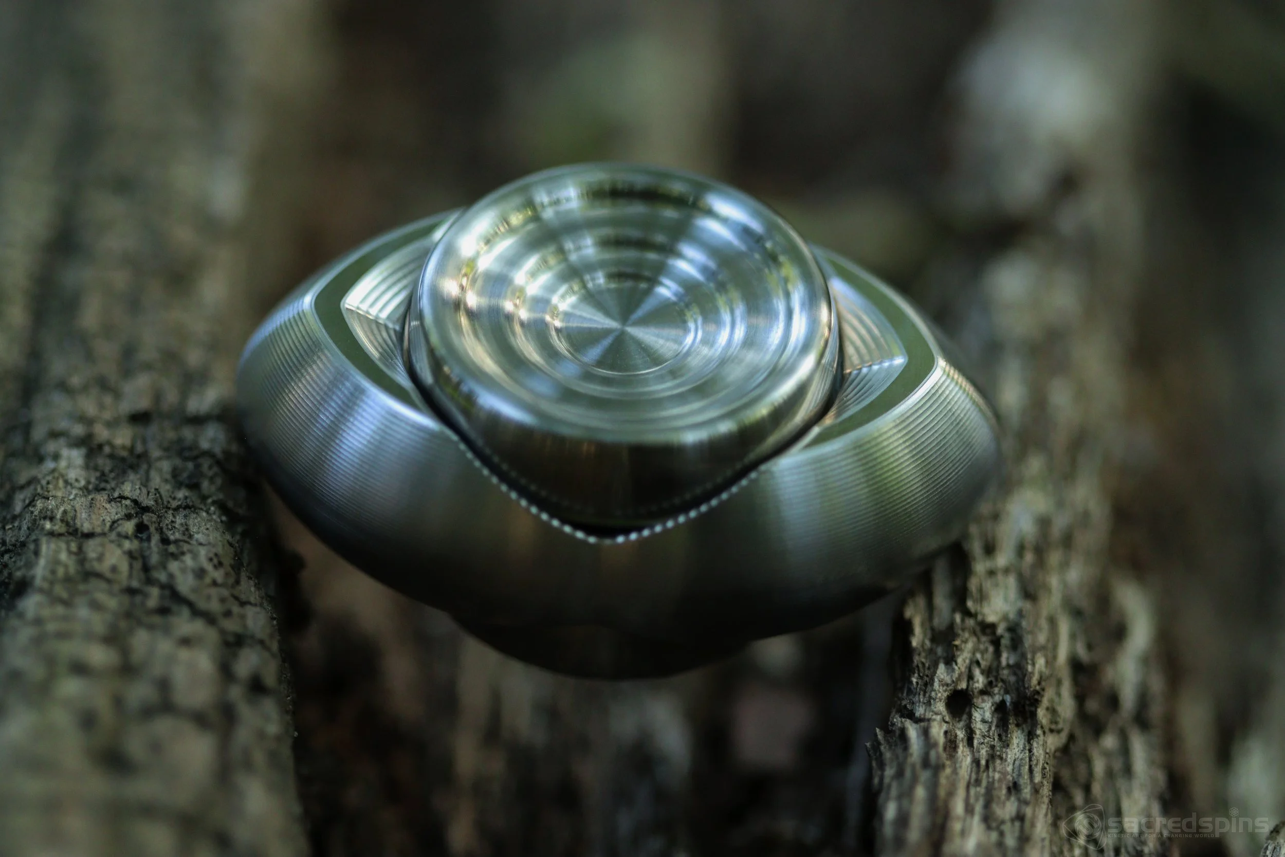 ARTEMIS (TITANIUM)