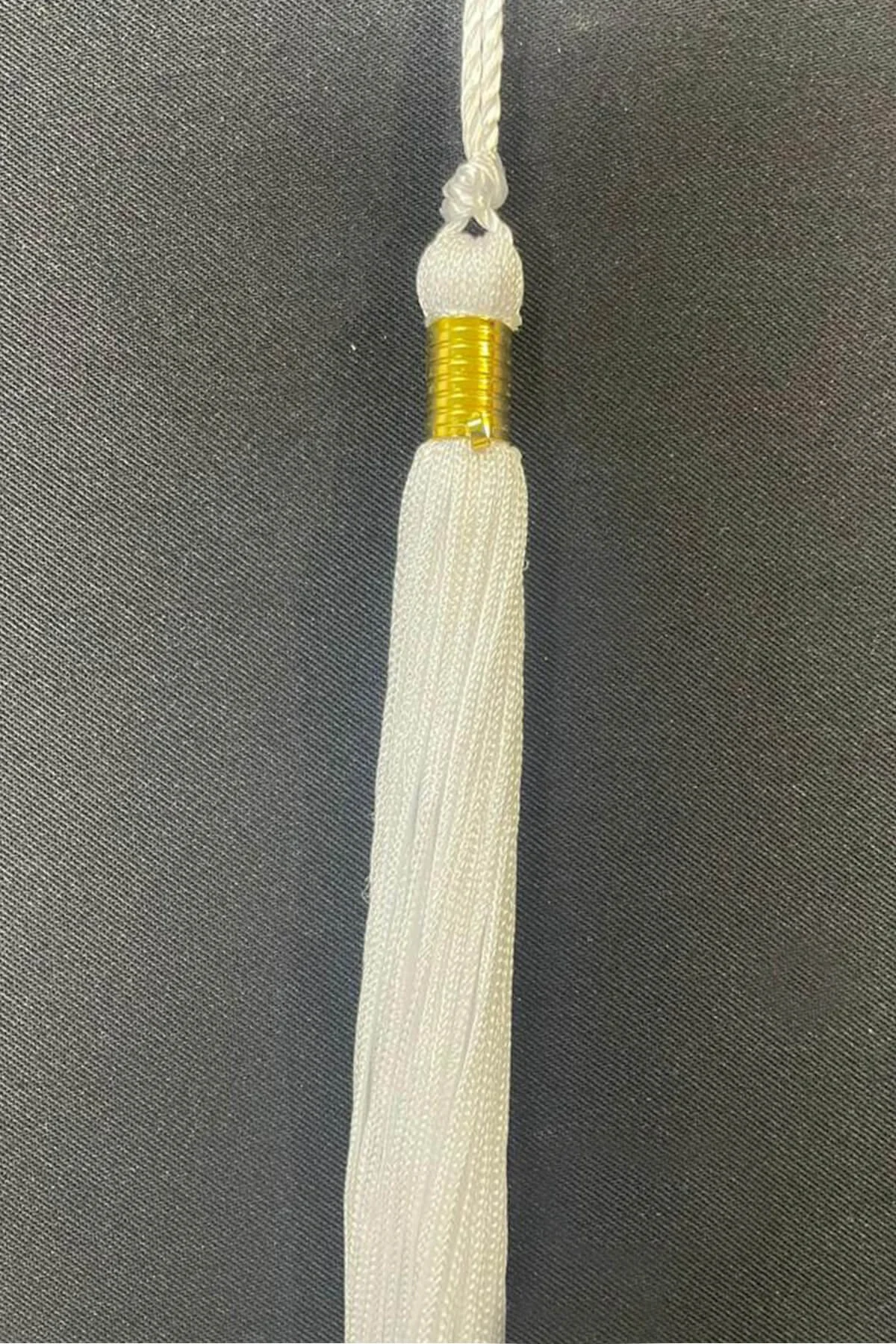 Tassel-with-Date-Charm-Graduations-Now-white.jpg