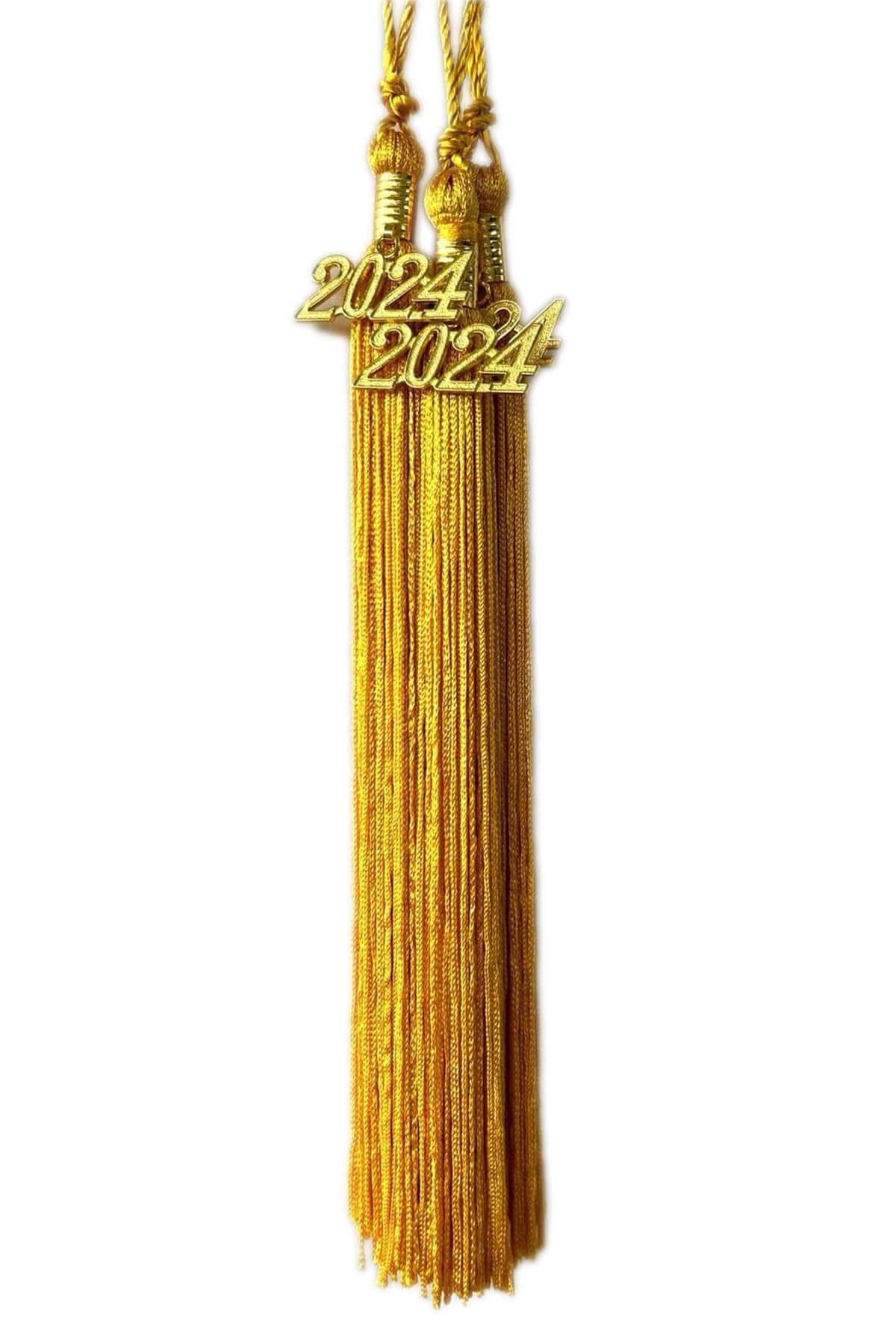 Gold-Date-Charm-for-Tassel-Graduations-Now.jpg