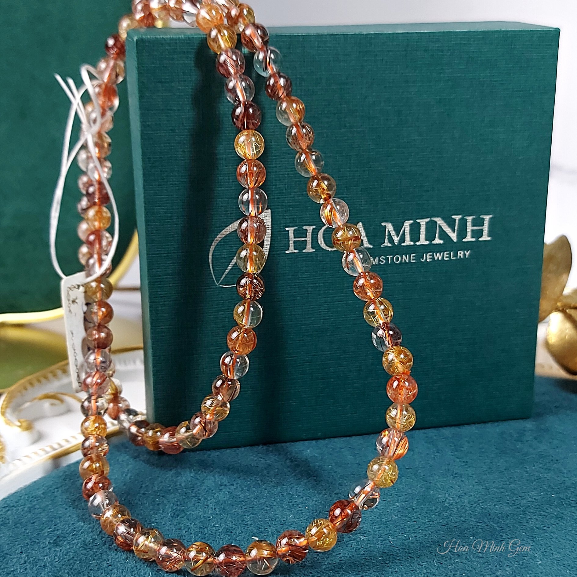 11-vong-tay-thach-anh-toc-vang-thach-anh-toc-do-cuc-vip-size-5-8-li-phong-cach-quan-3-vong-vinh-hoa-phu-quy-hoa-minh-gem.jpg