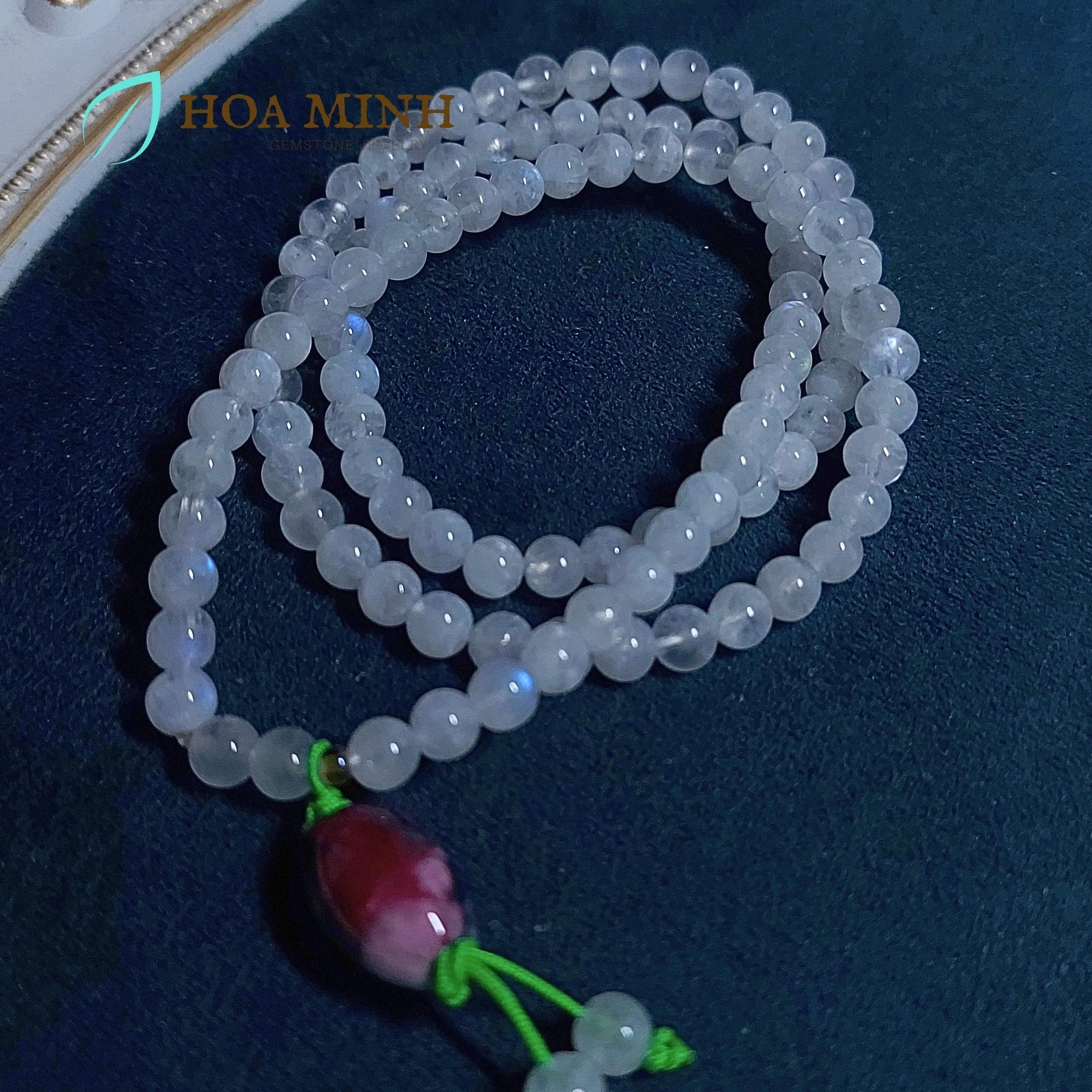 1-vong-tay-nu-chuoi-108-hat-da-mat-trang-moonstone-tu-nhien-size-5-3-li-phoi-vien-lu-thong-cam-thach-phong-cach-an-nhien-may-man-hoa-minh-gem.jpg