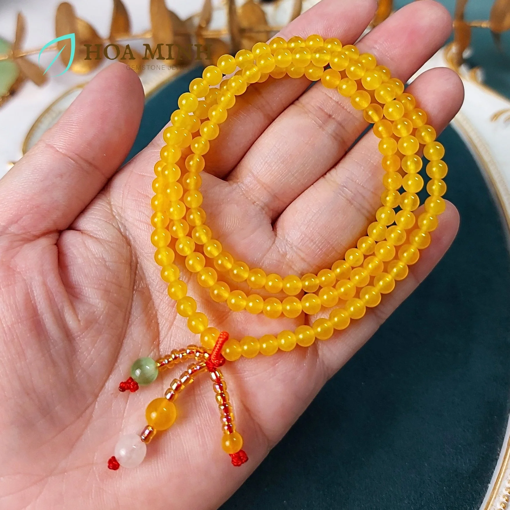 27-vong-tay-phong-thuy-da-ma-nao-mau-vang-size-hat-4-li-kieu-quan-3-vong-tay-hop-menh-tho-kim-hoa-hoa-minh-gem.jpg