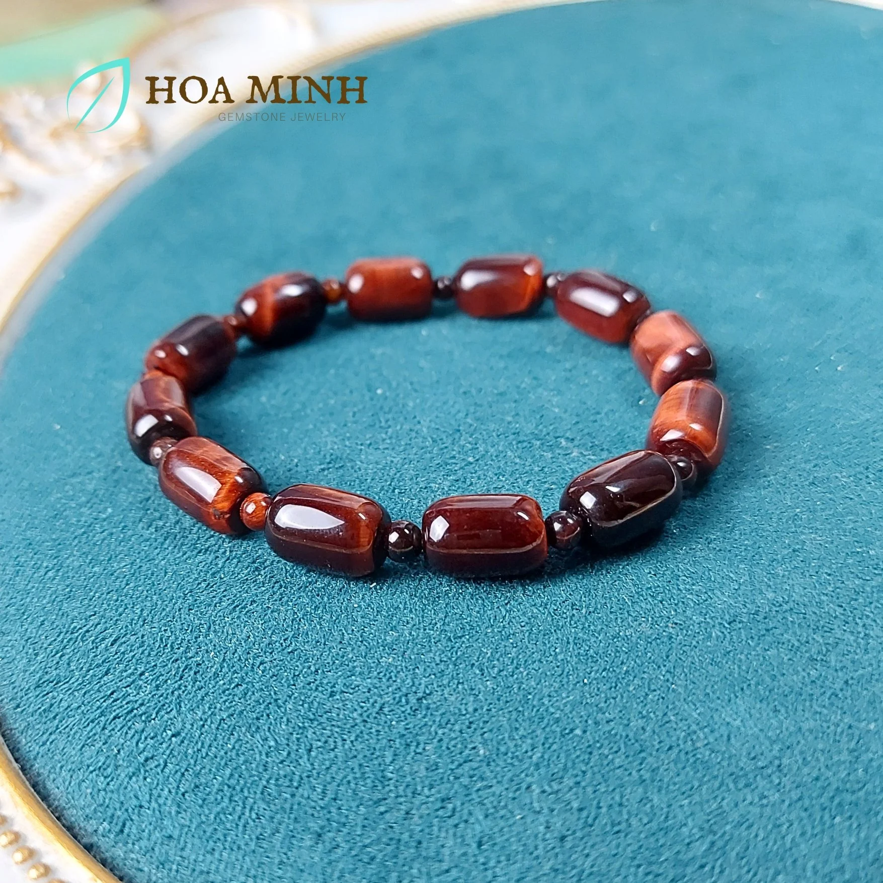 6-vong-tay-da-mat-ho-do-nau-lu-thong-vip-tu-nhien-size-8x12-mm-xen-ke-vien-tron-mat-ho-vuong-loc-phat-khong-ken-menh-hoa-minh-gem.jpg
