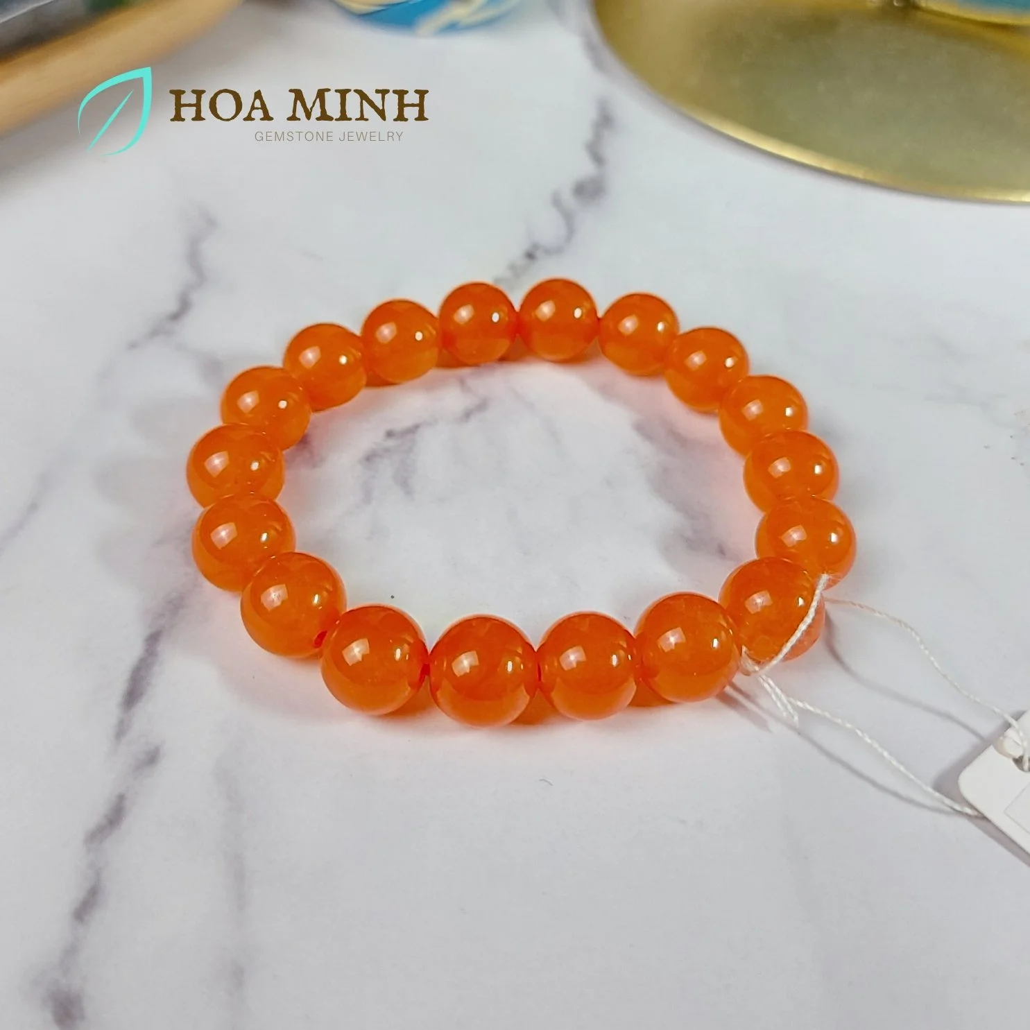 8-vong-tay-phong-thuy-da-chalcedony-tron-size-10-li-nhieu-su-lua-chon-mau-sac-hoa-minh-gem.jpg