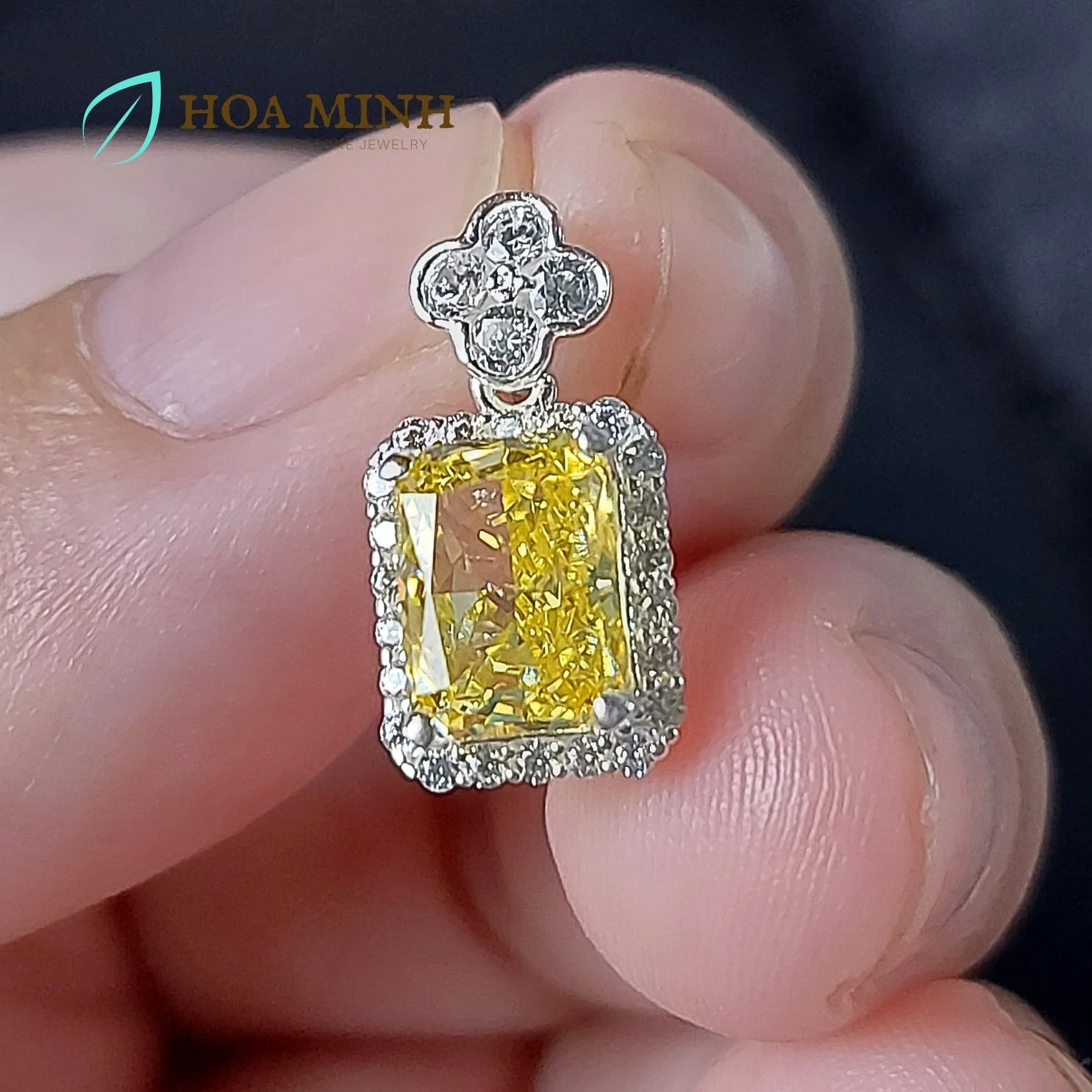 8-mat-day-xoan-nam-phi-vang-nhat-kieu-chu-nhat-boc-da-tam-size-8-4x15-li-os64302f-hoa-minh-gem.jpg
